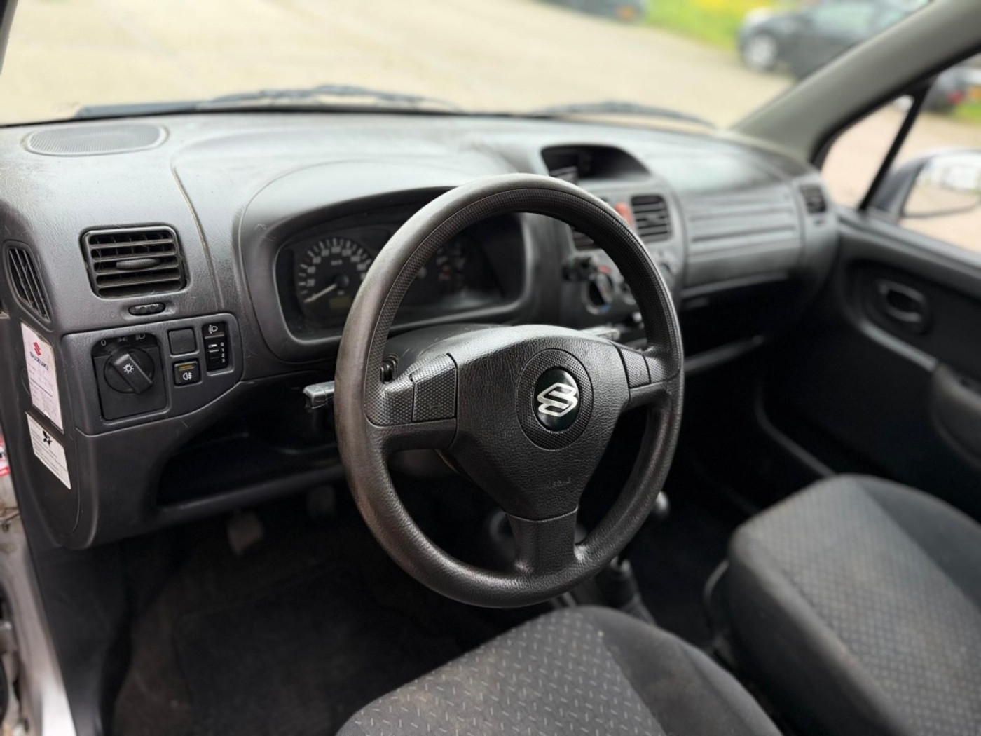 Foto van Suzuki Suzuki Wagon-r