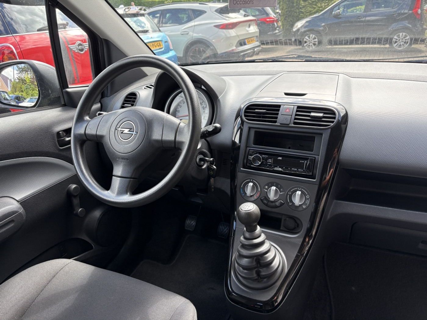 Foto van Opel Agila