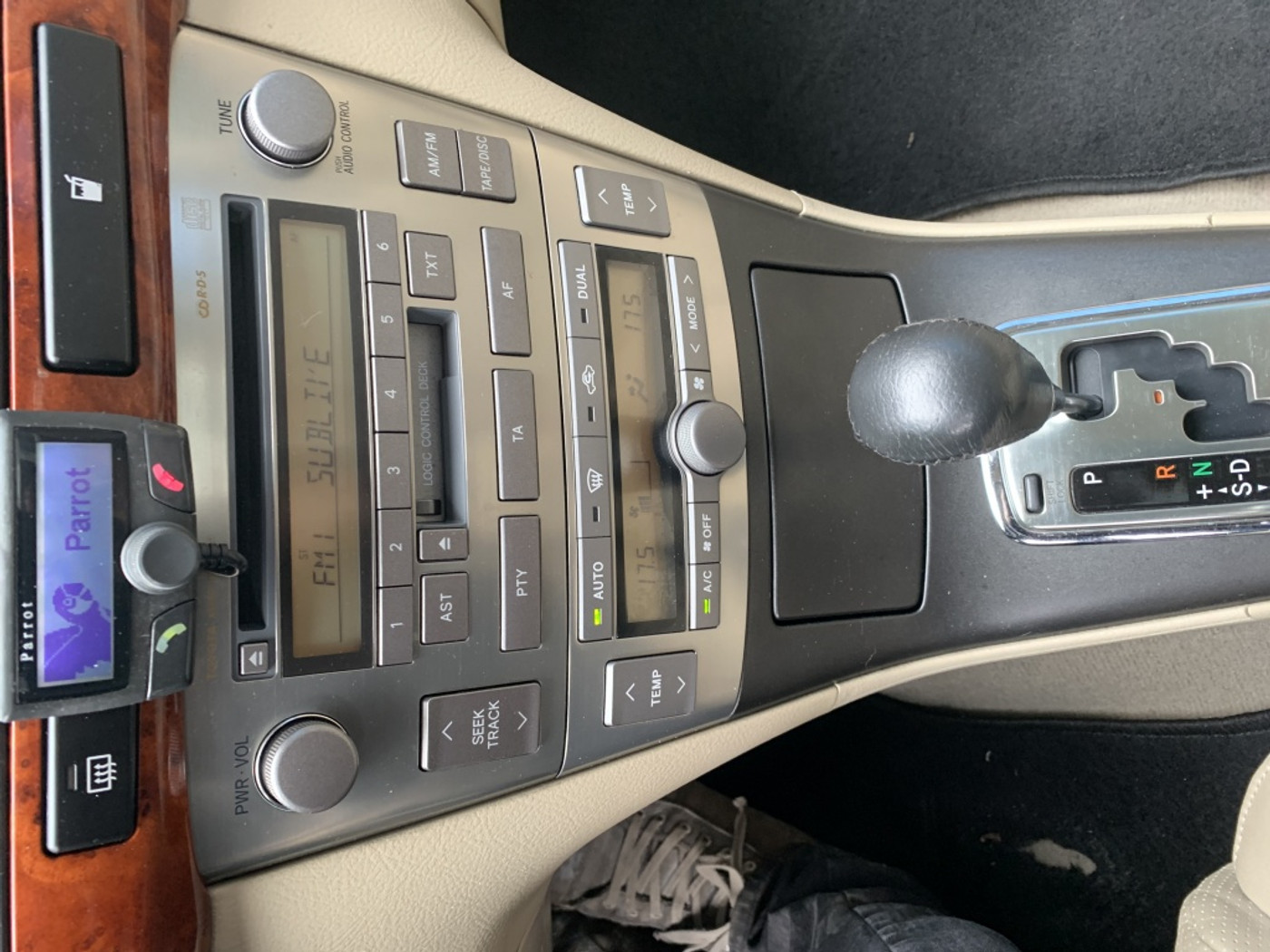 Foto van Toyota Toyota Avensis