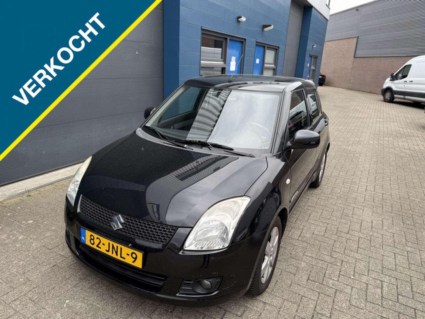 Suzuki Swift 1.3Bandit 5Drs Airco Zwart NweAPK/Koppeling!! 2009 - voorkant