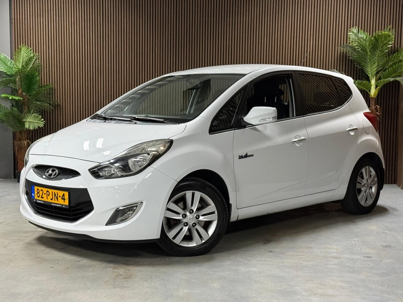 Hyundai Ix20 1.4i i-Vision 2011 - voorkant