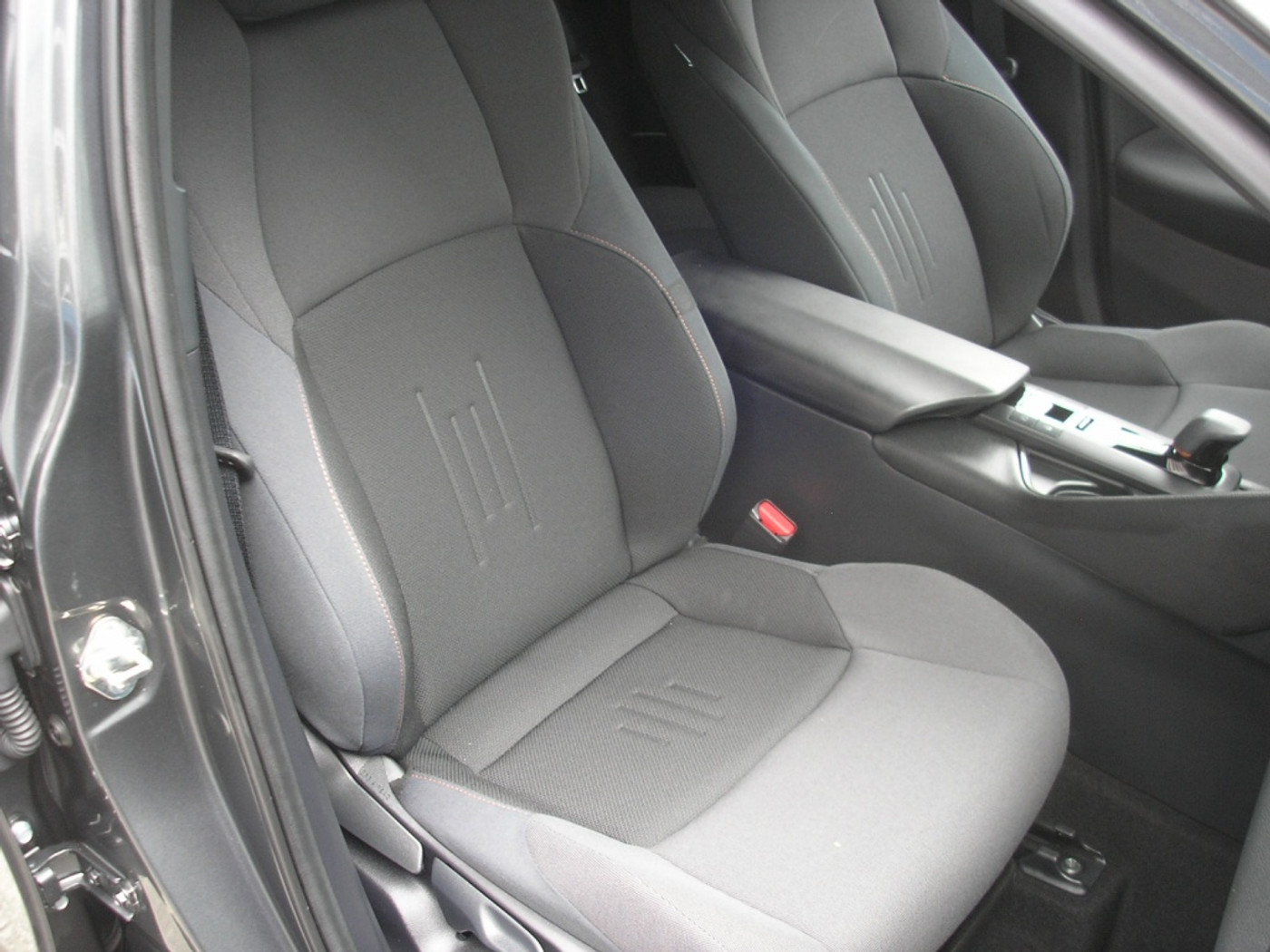 Foto van Toyota Toyota C-hr