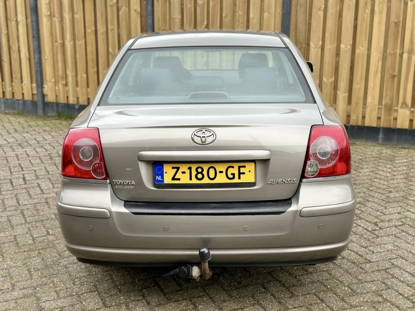 Foto van Toyota Toyota Avensis