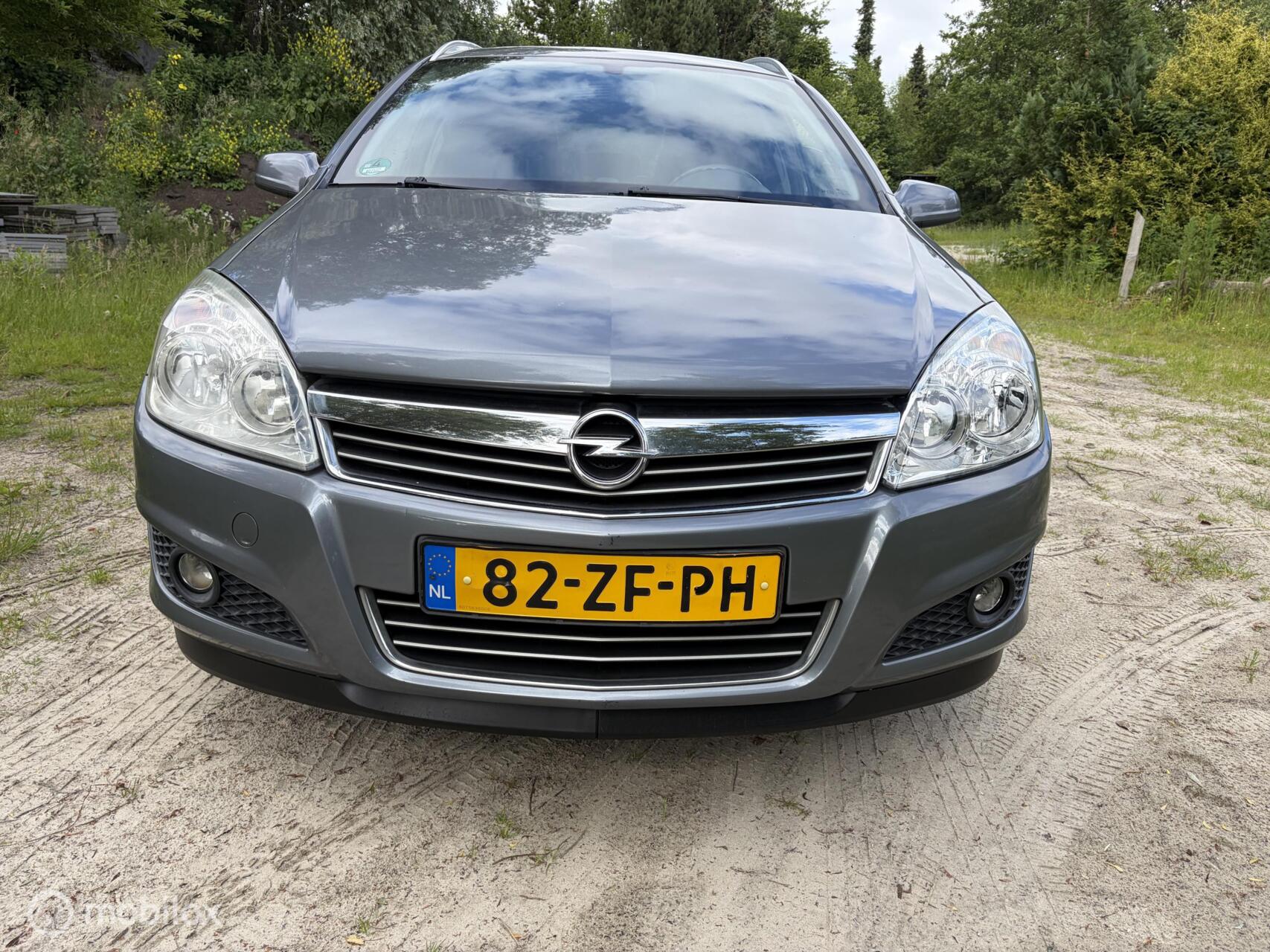 Foto van Opel Astra Station Wagon