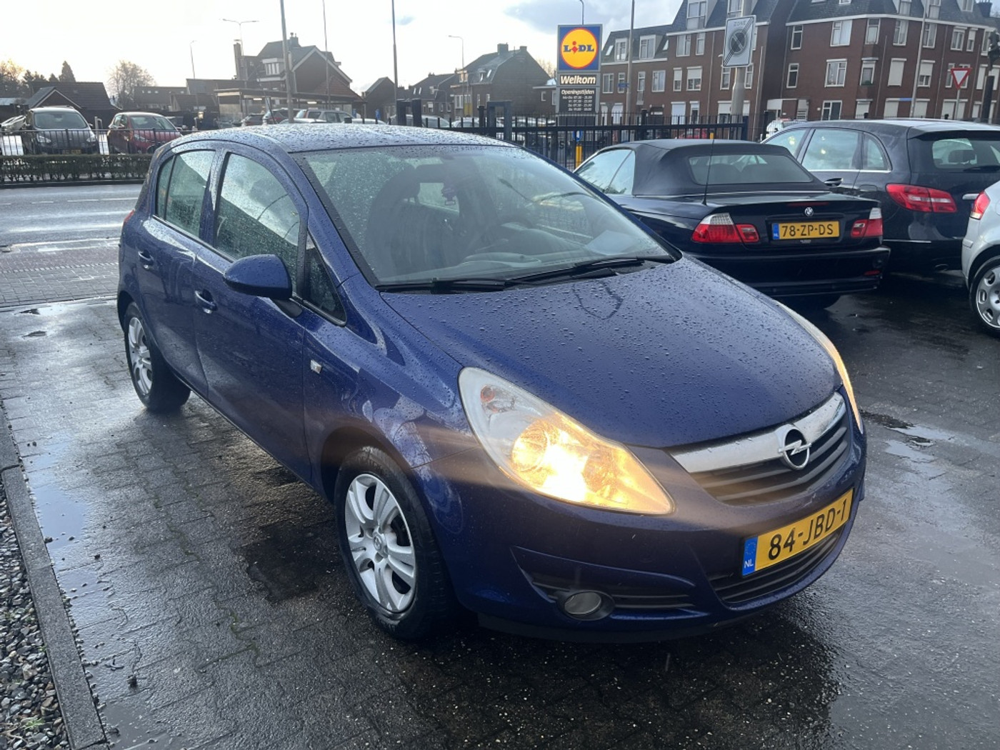 Opel Corsa 1.2-16V Edition,5DRS,2009* 2009 - voorkant