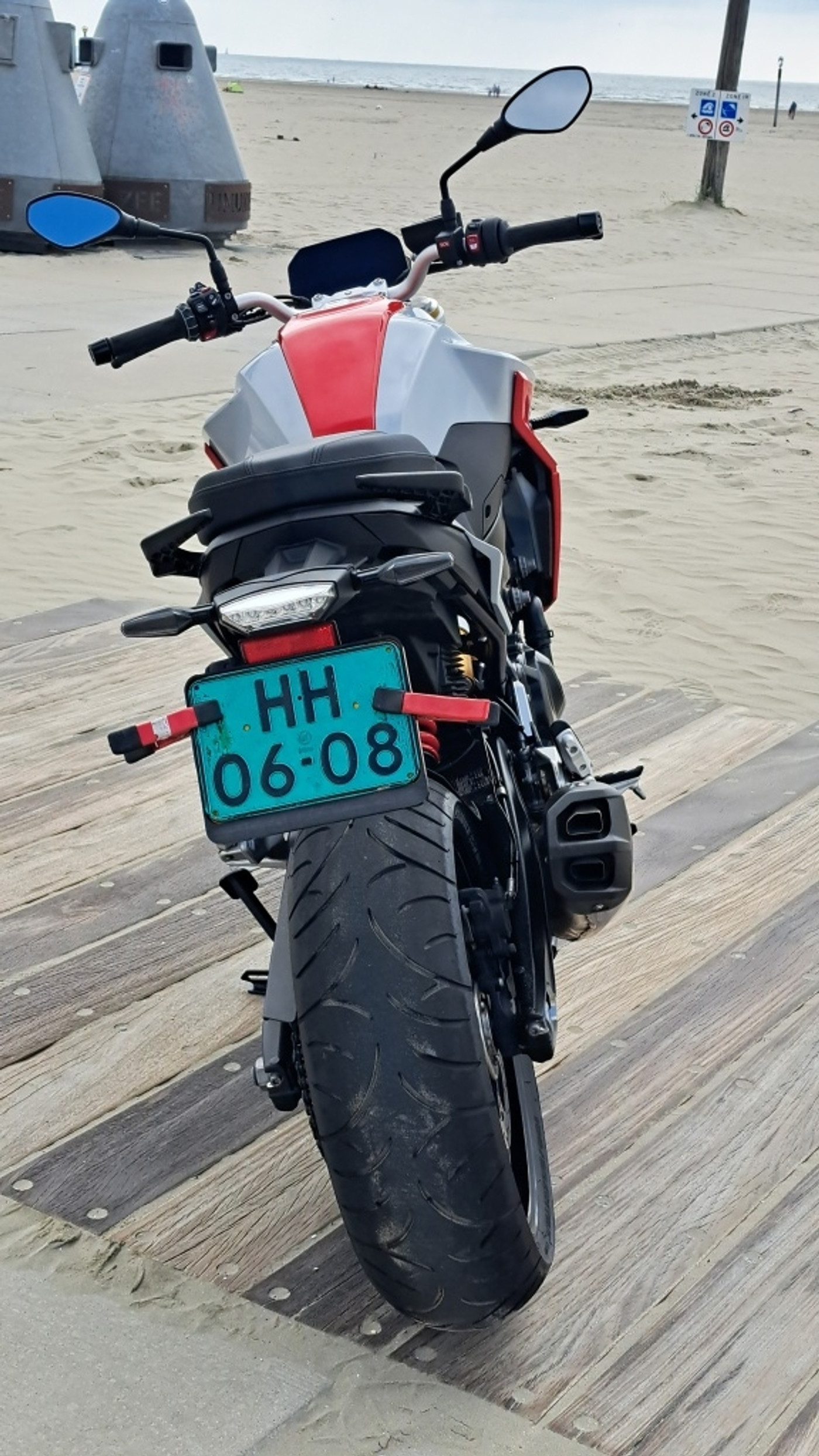 Foto van BMW F 900 R