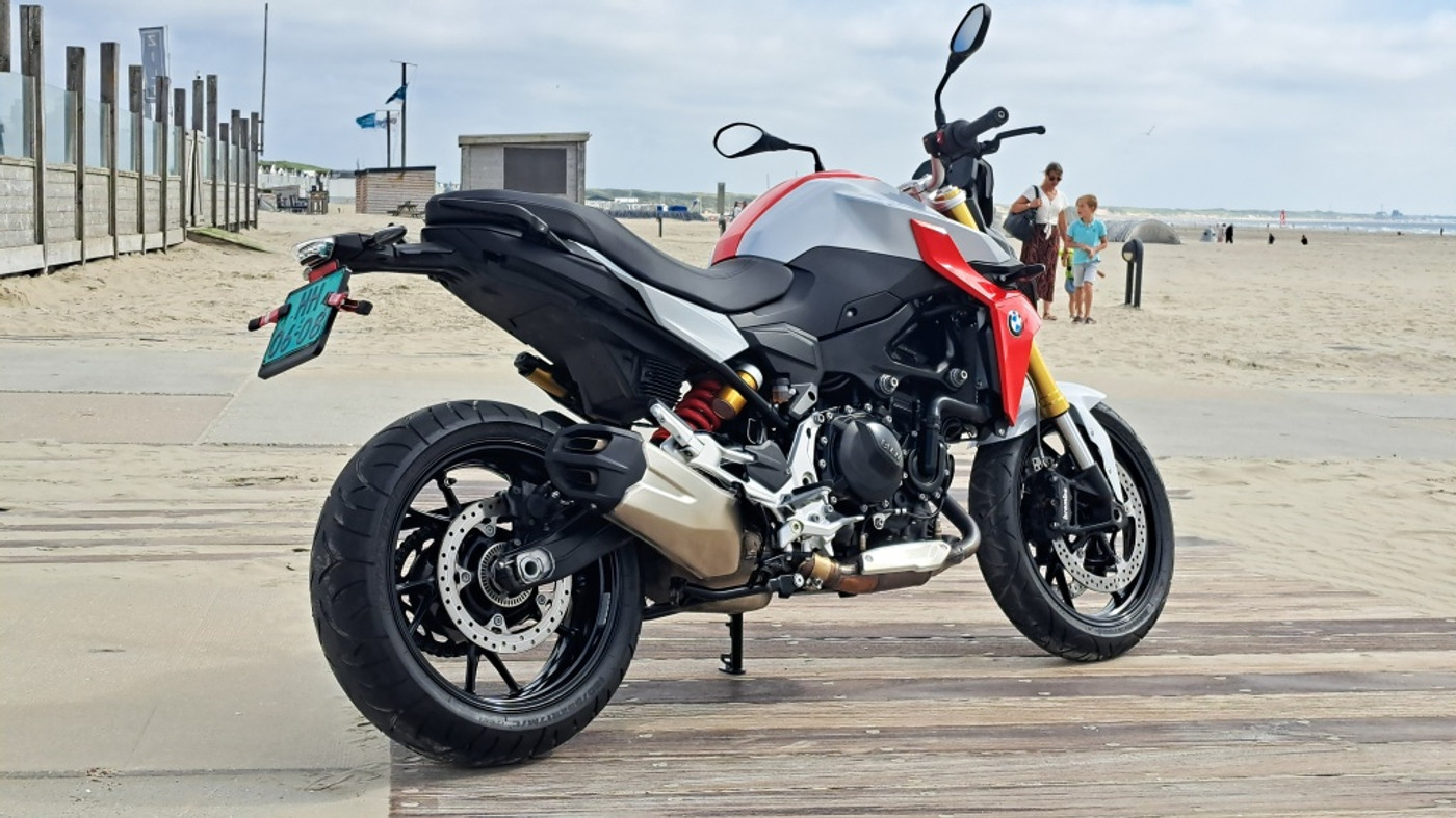 Foto van BMW F 900 R