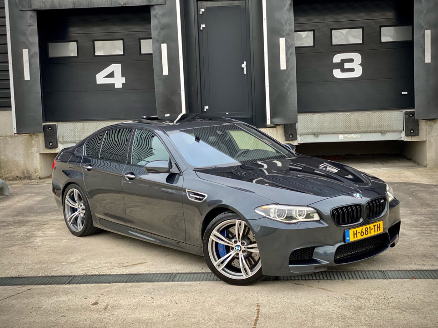 Foto van BMW M5