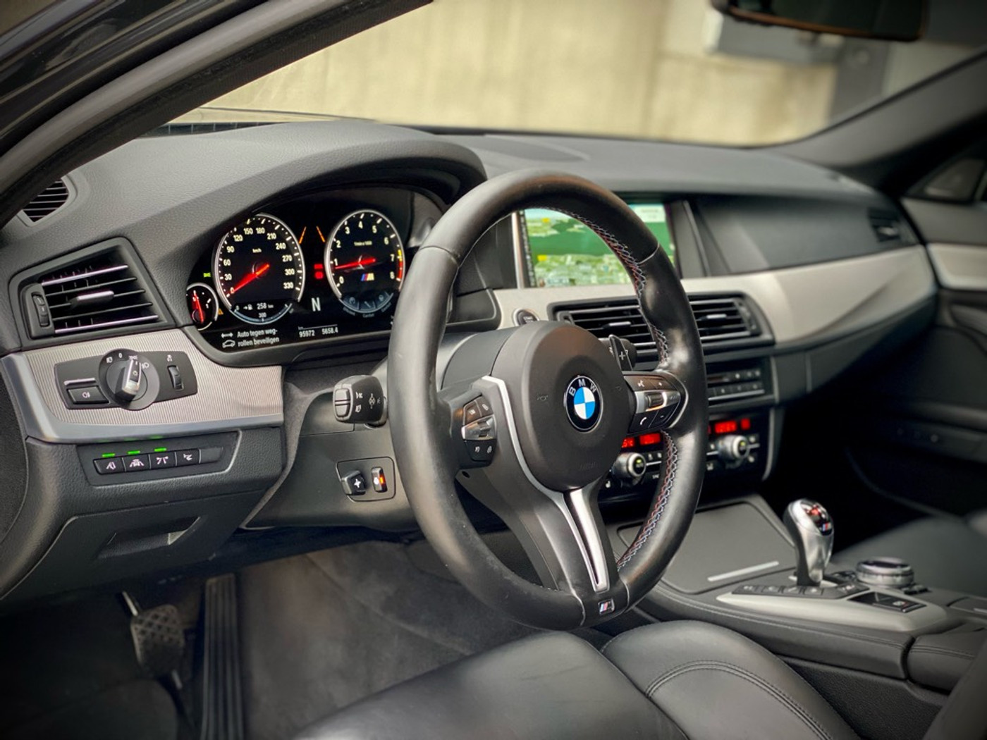 Foto van BMW M5