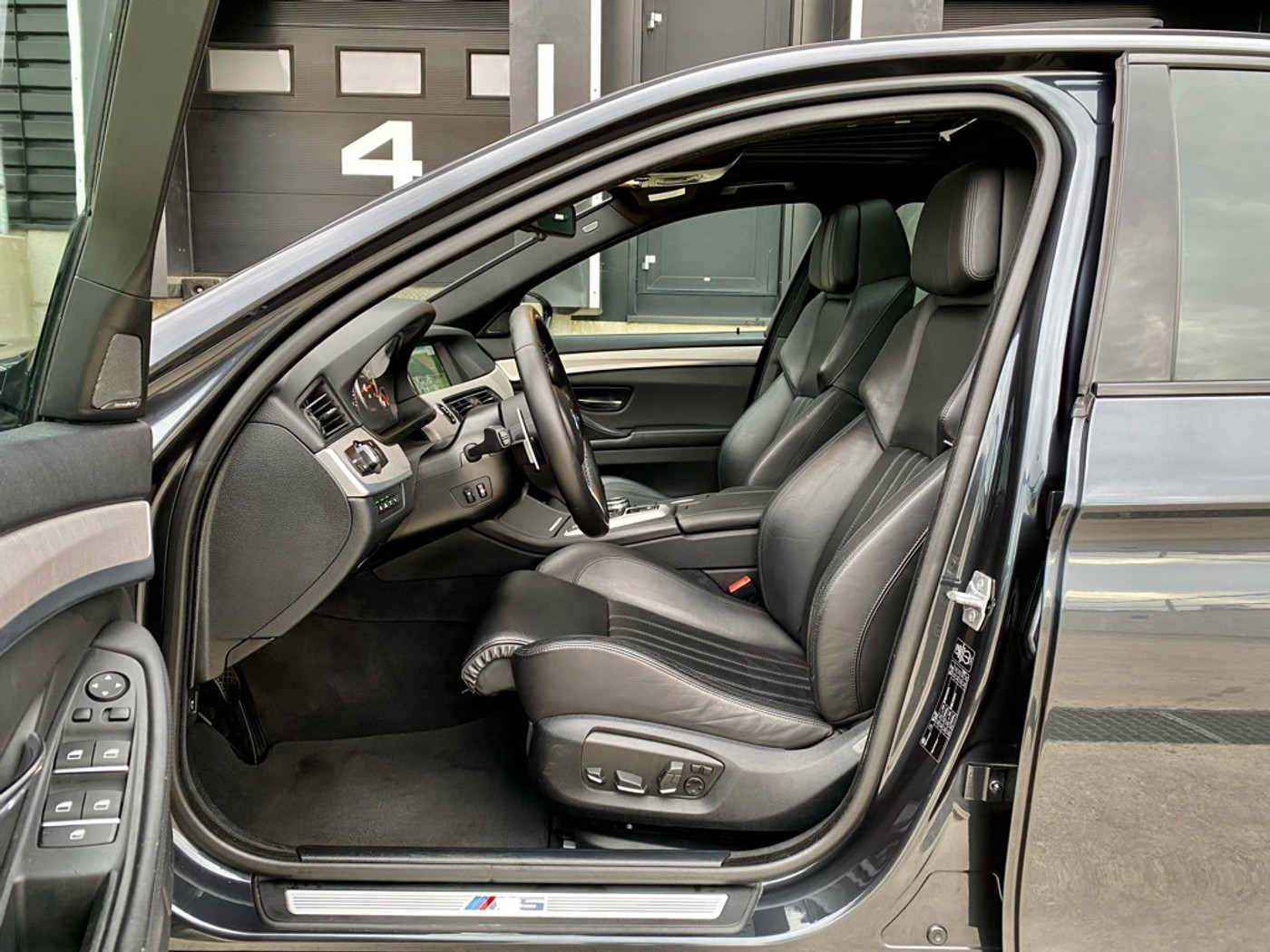 Foto van BMW M5