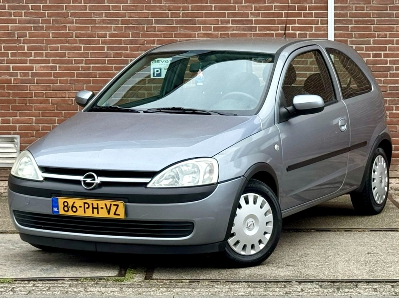 Opel Corsa-c 1.2-16V Enjoy 2004 - voorkant