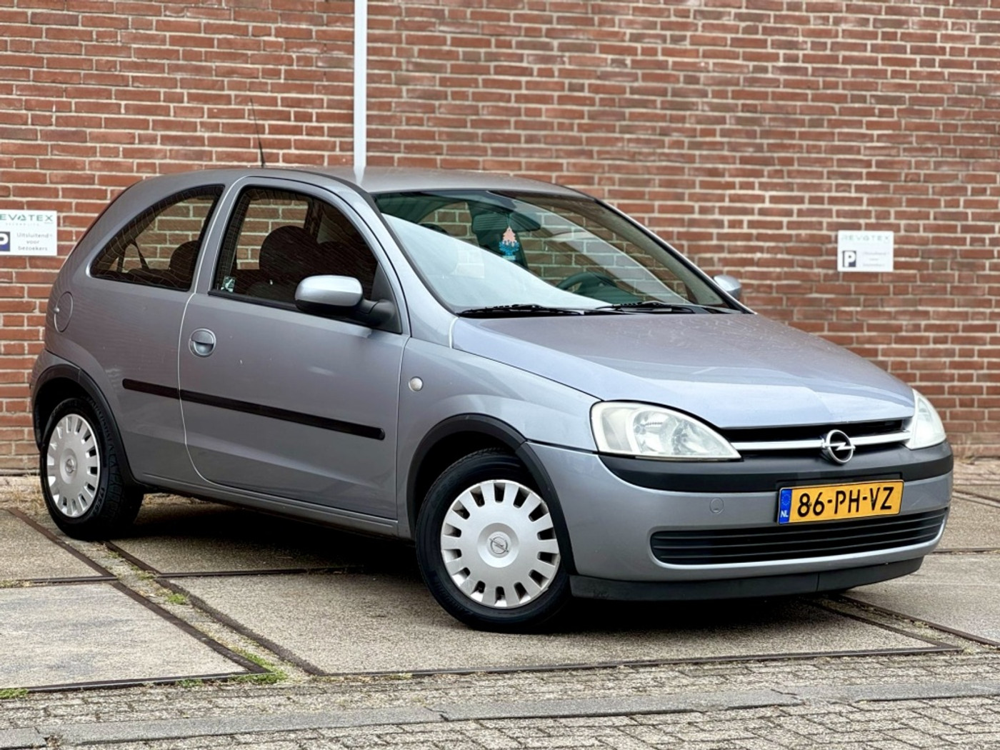 Foto van Opel Corsa-c