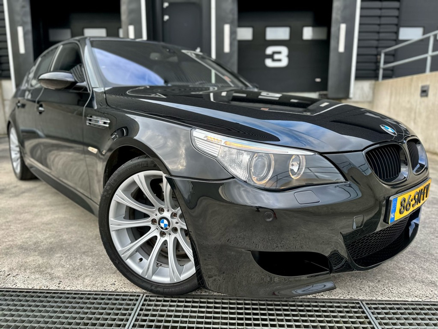 Foto van BMW M5