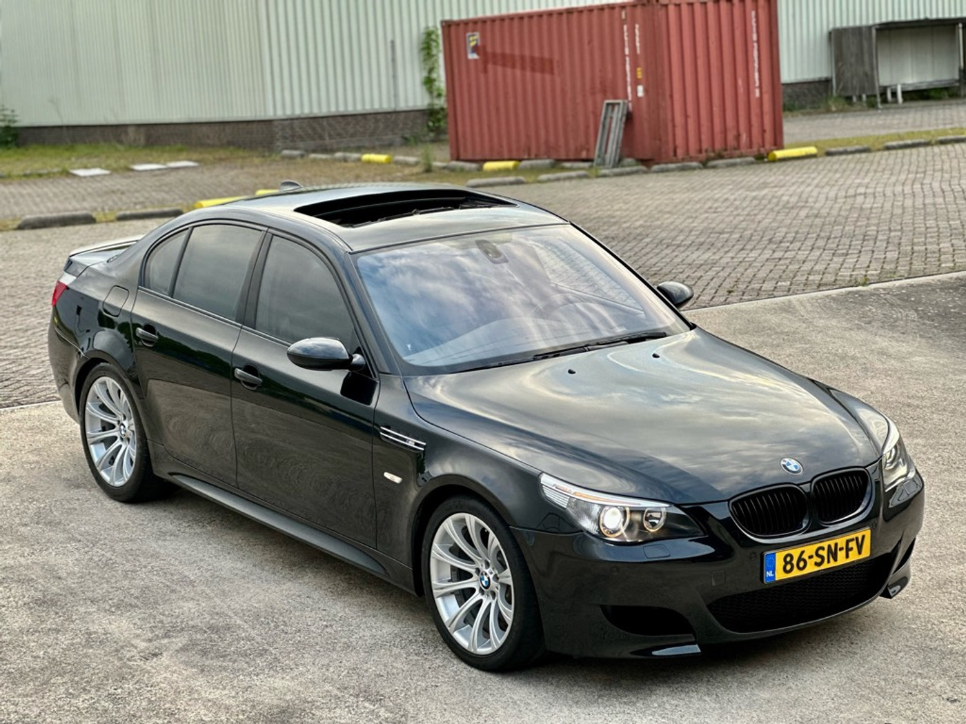 Foto van BMW M5