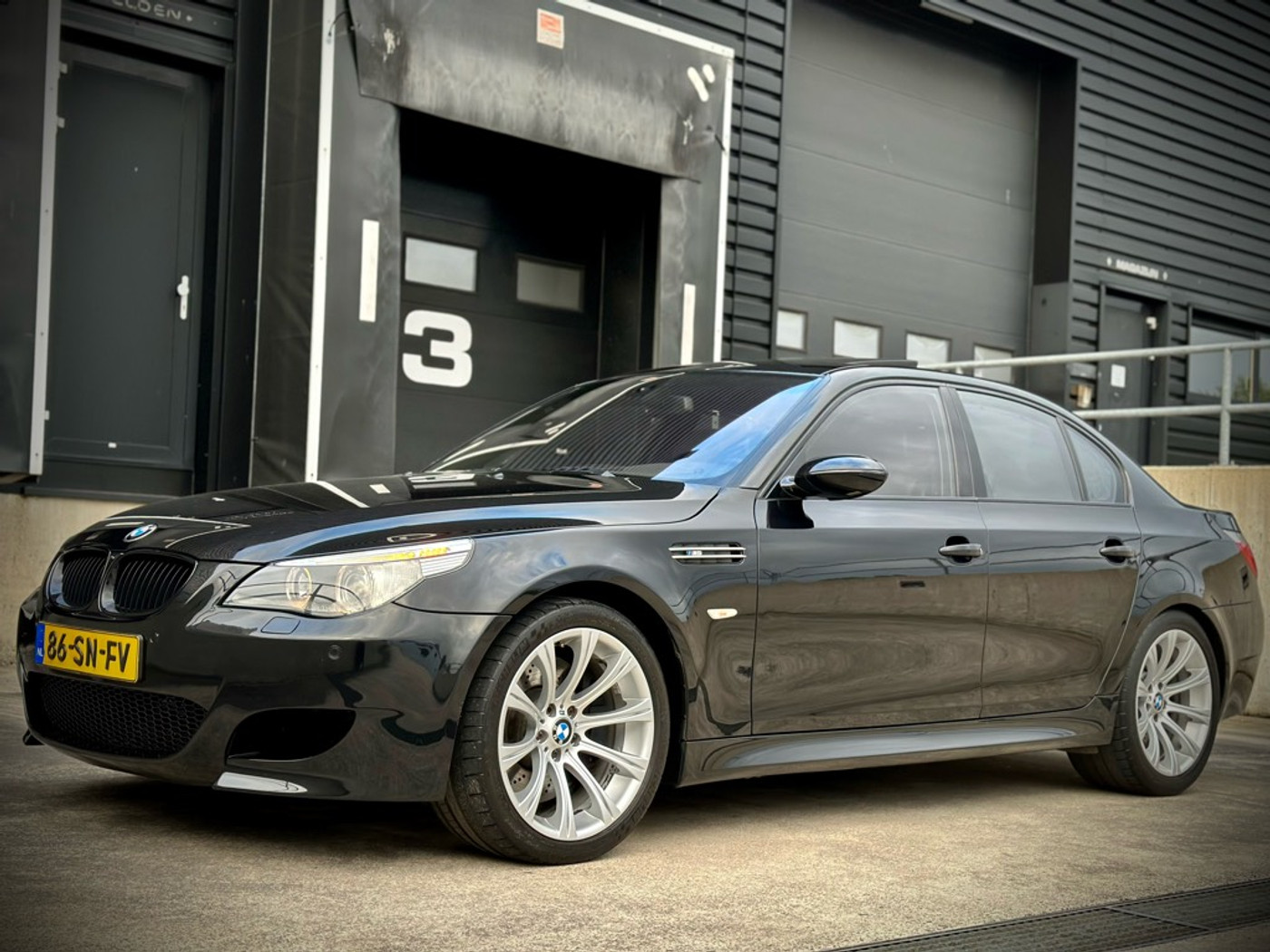 Foto van BMW M5