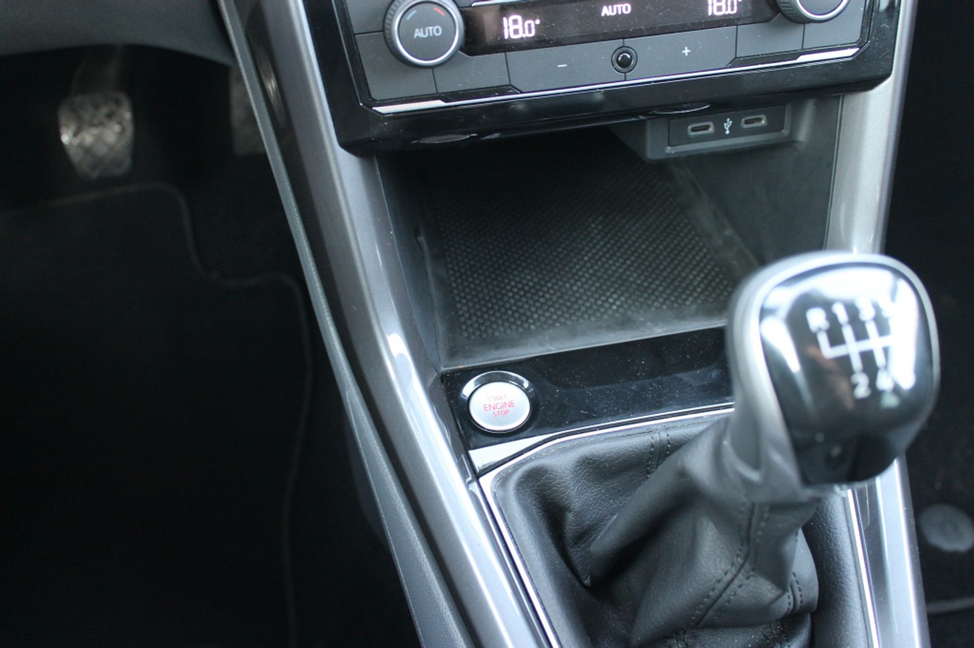 Foto van Volkswagen T-cross