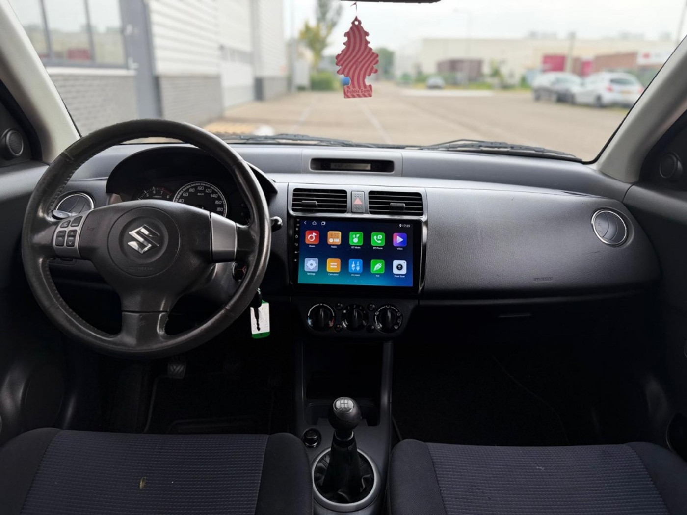 Foto van Suzuki Swift