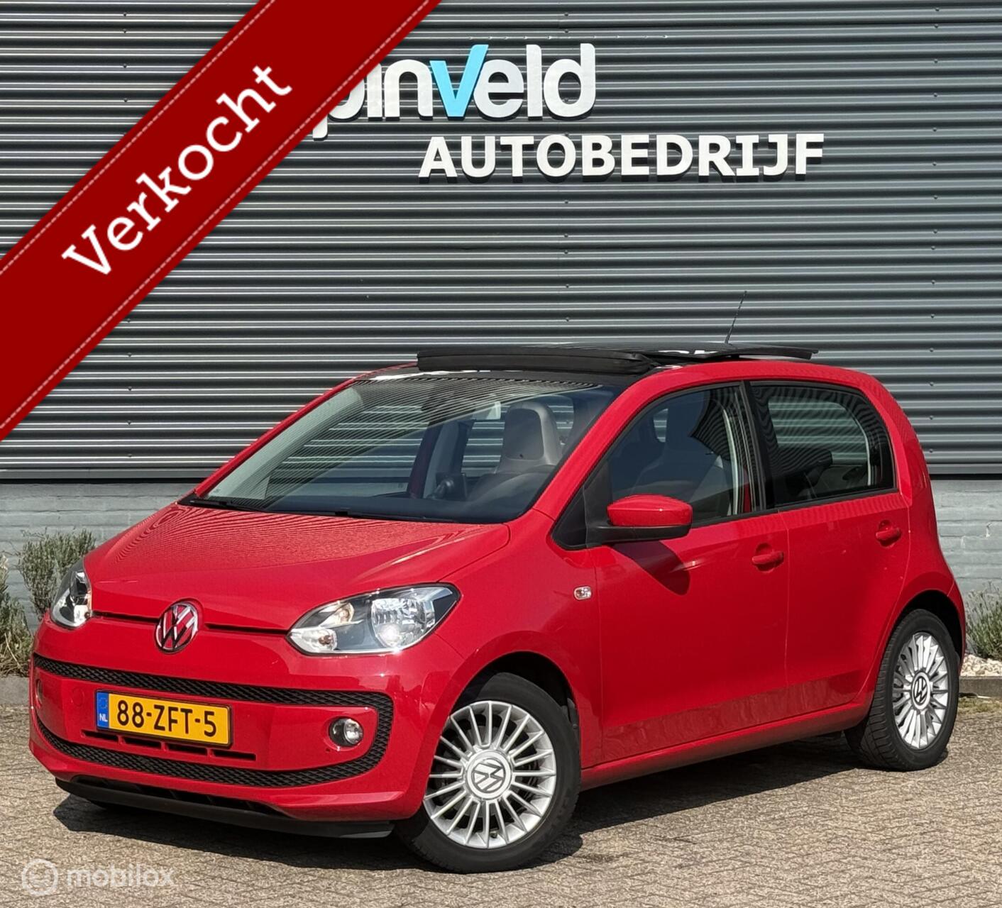 Volkswagen Up 1.0 high up! BlueMotion - Pano - Airco - Parkeersensoren - 2012 - voorkant