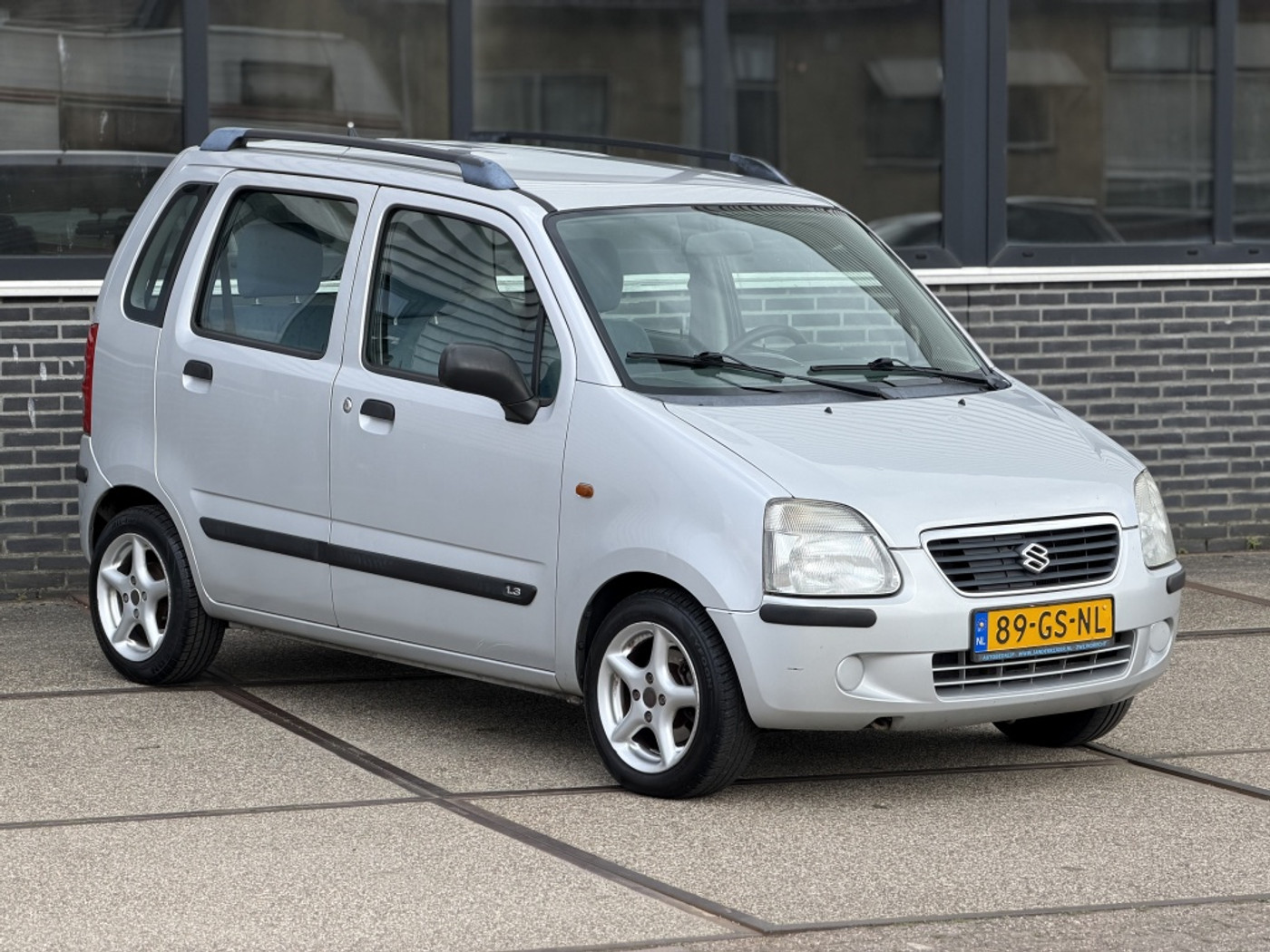 Foto van Suzuki Wagon R