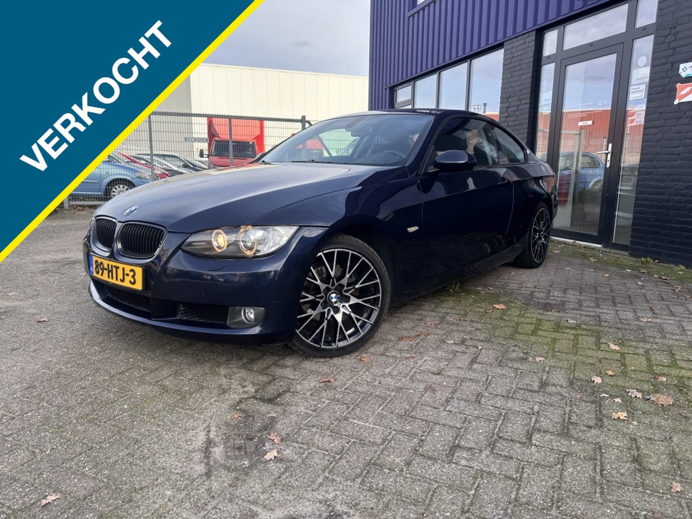 BMW 3-serie Coupé 320i Corporate Lease Executive 2009 - voorkant