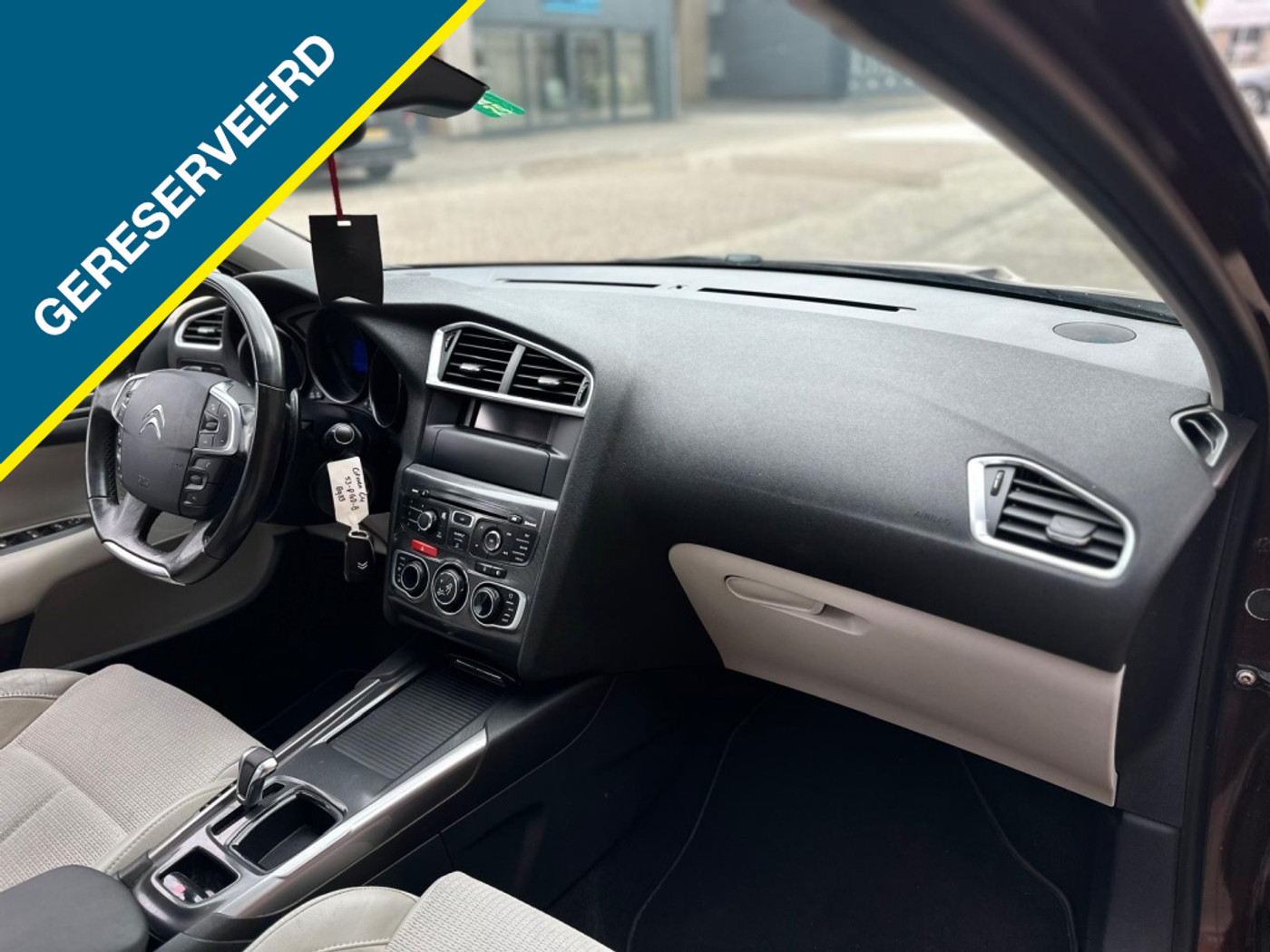 Foto van Citroen C4