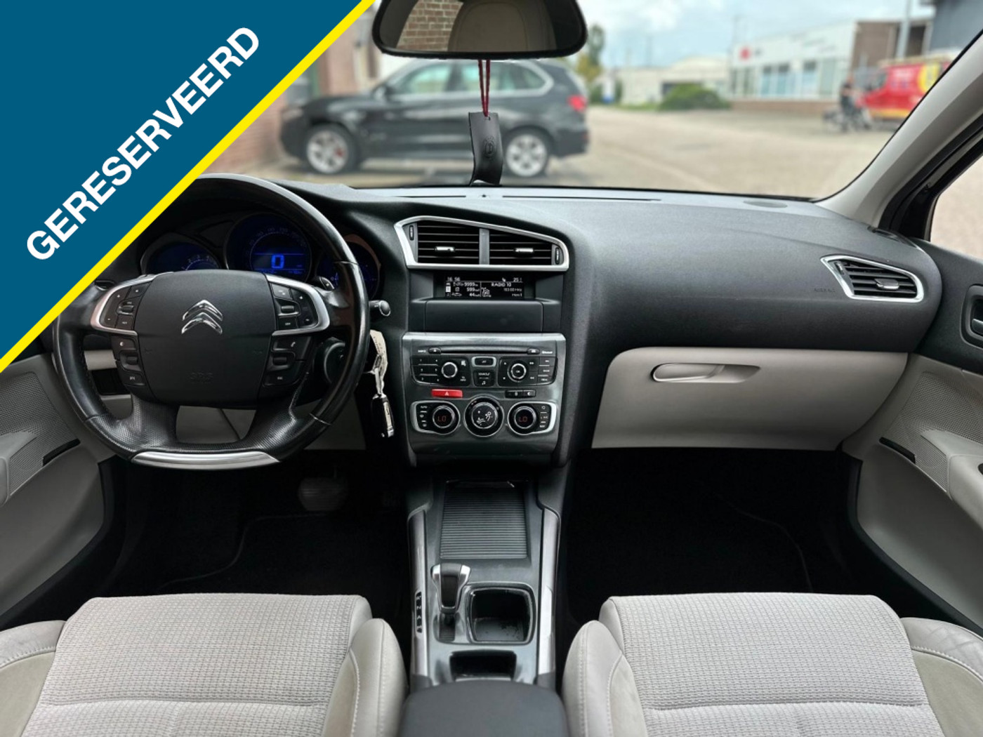Foto van Citroen C4