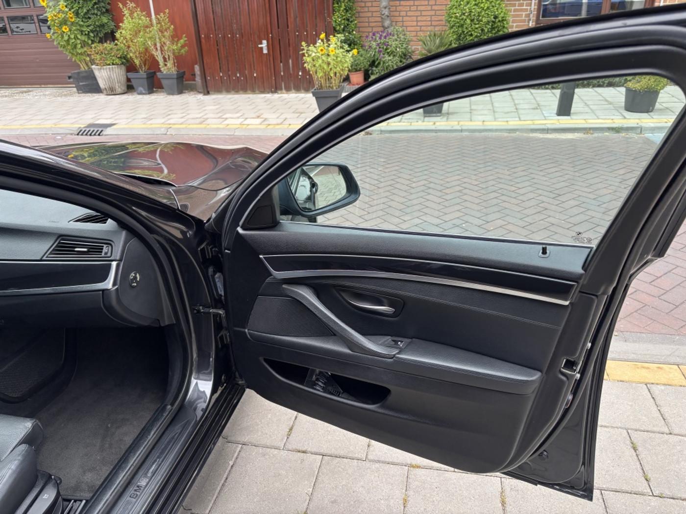 Foto van BMW 523i
