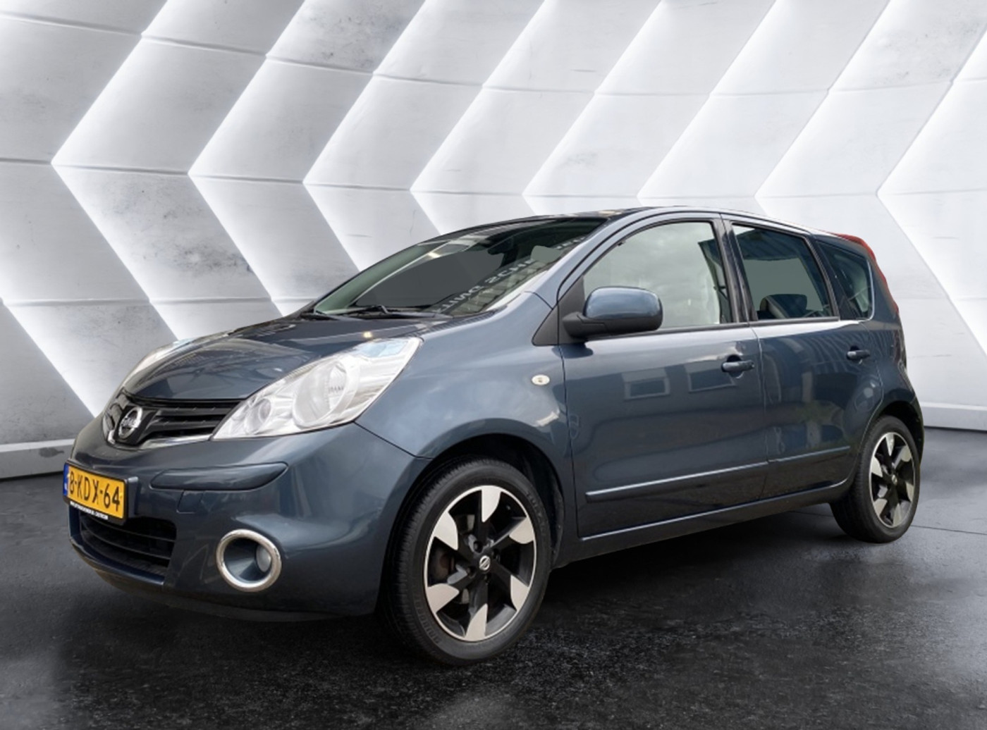 Nissan Nissan Note 1.4 Connect Edition 2012 - voorkant