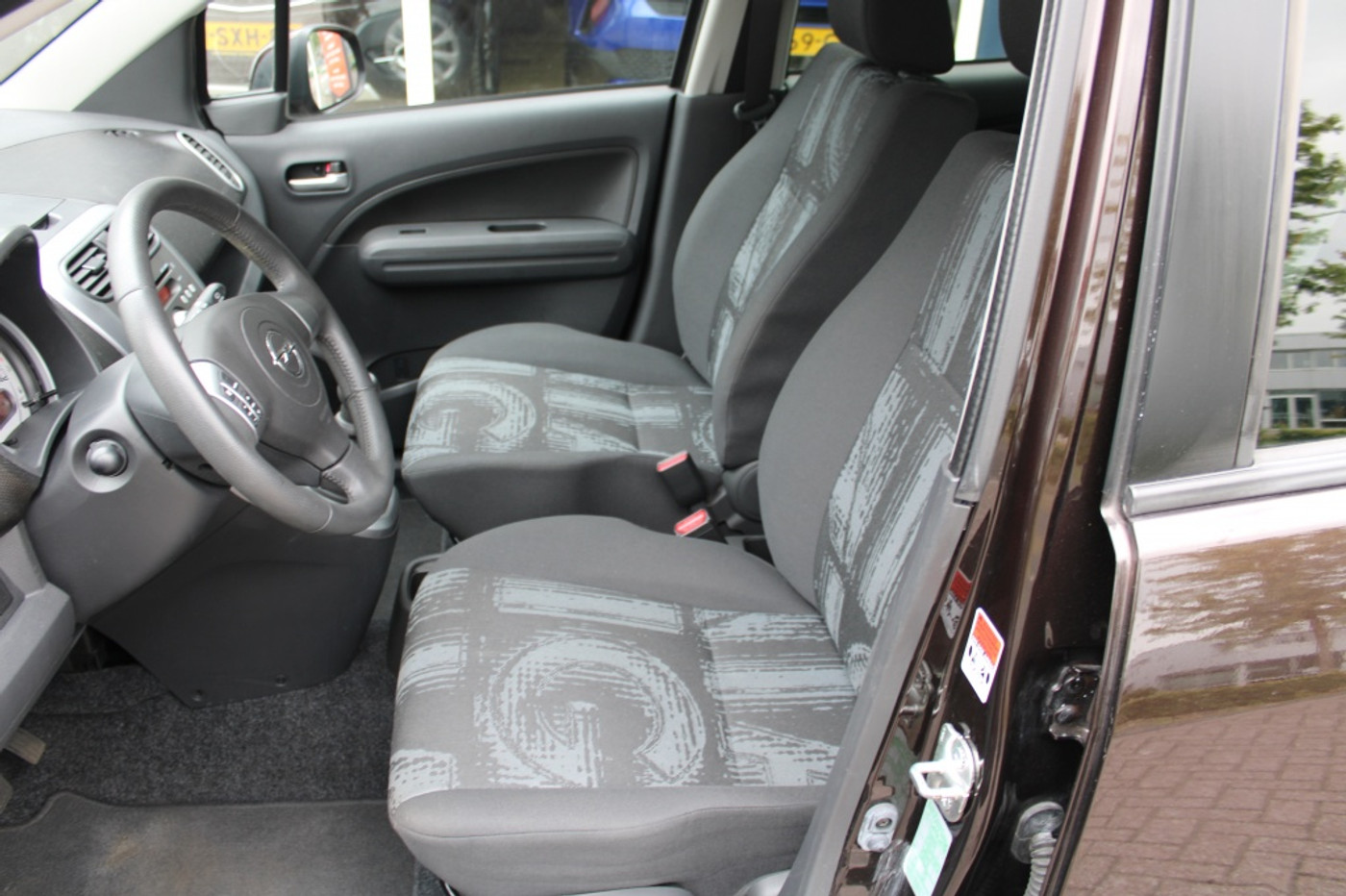 Foto van Opel Agila