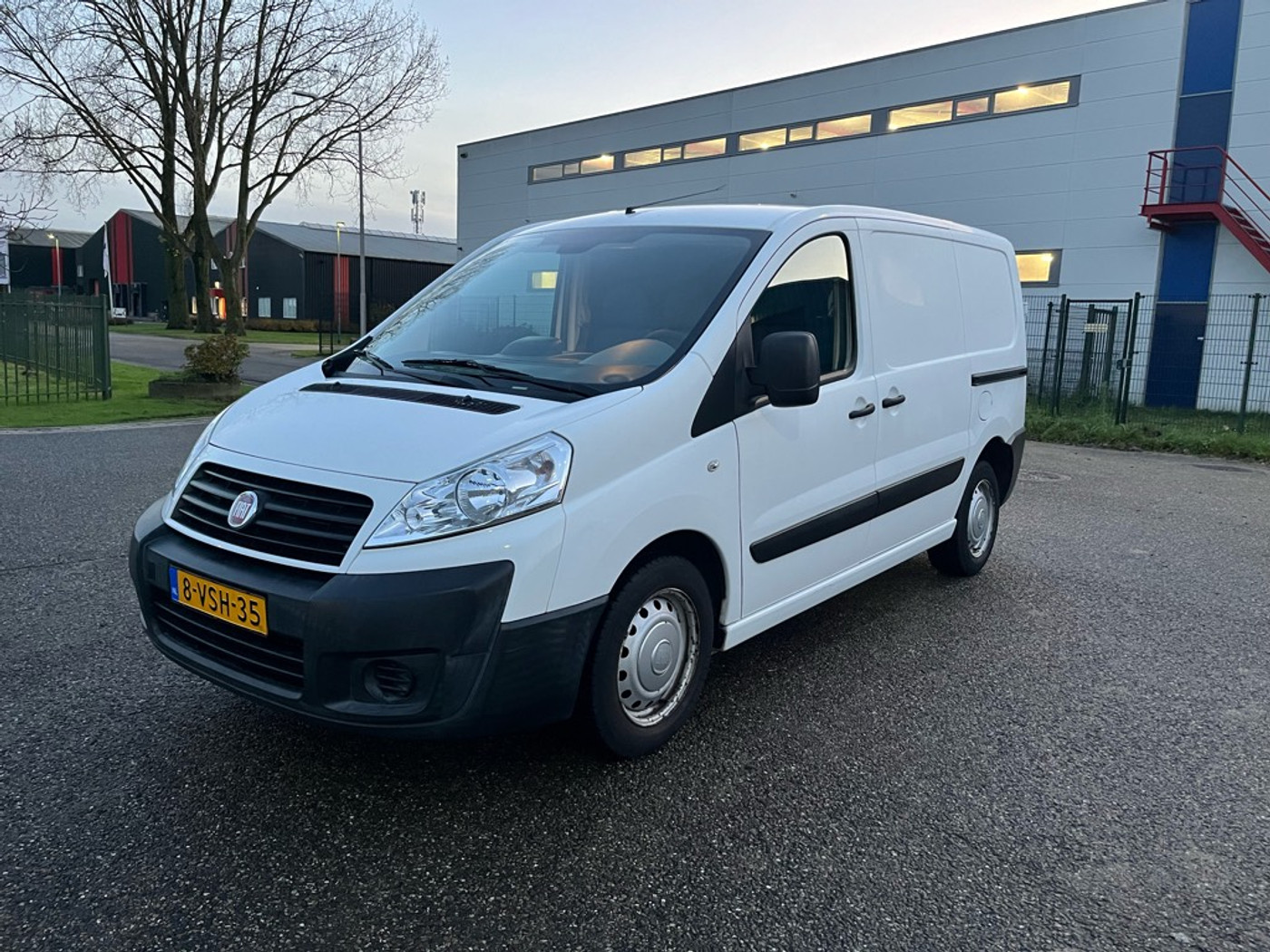 Fiat Scudo 10 1.6 MJ KH1 SX Airco Cruise 3zit Apk 2011 - voorkant