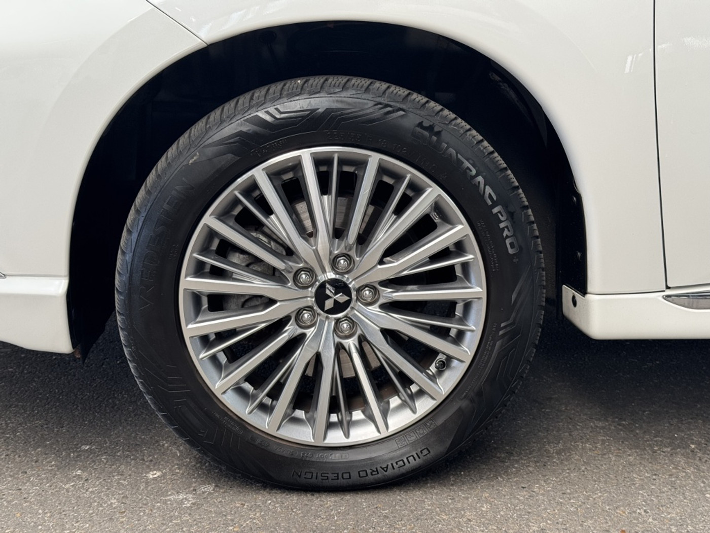 Foto van Mitsubishi Mitsubishi Outlander