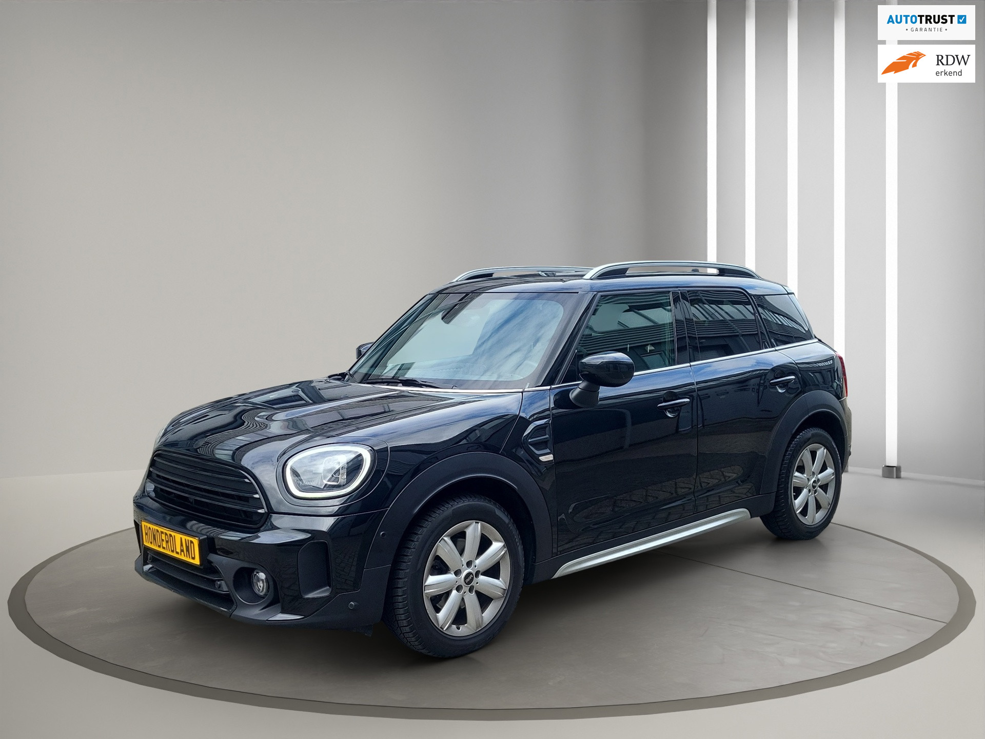Mini Countryman Cooper 1.5 Cooper Business Black Edition 2023 - voorkant
