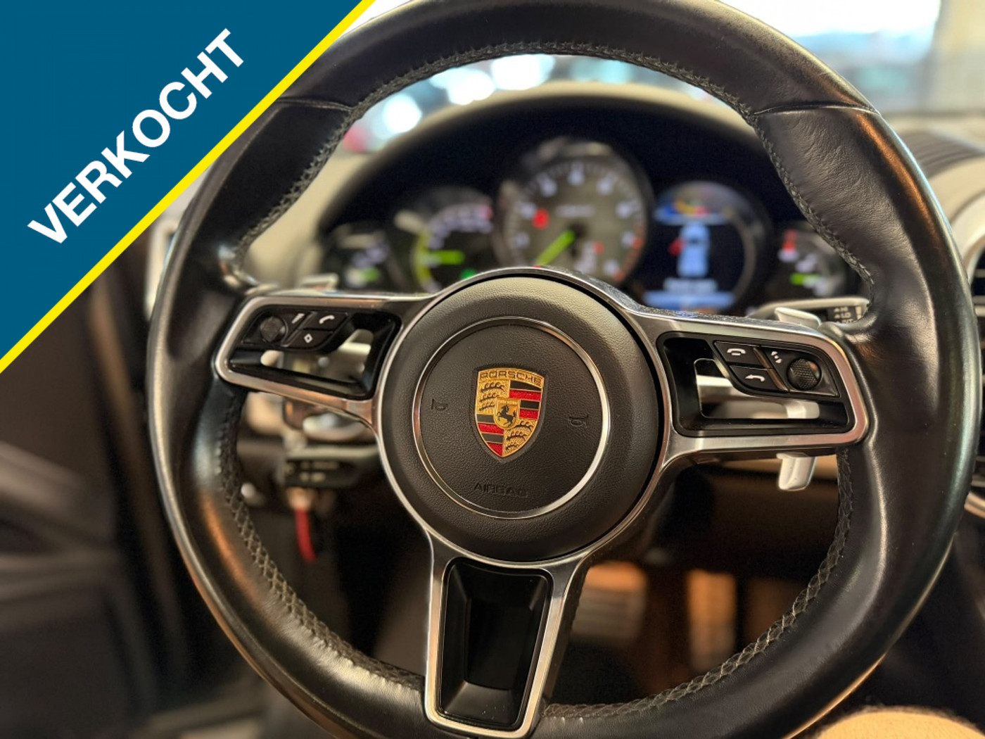 Foto van Porsche Cayenne S E-hybrid