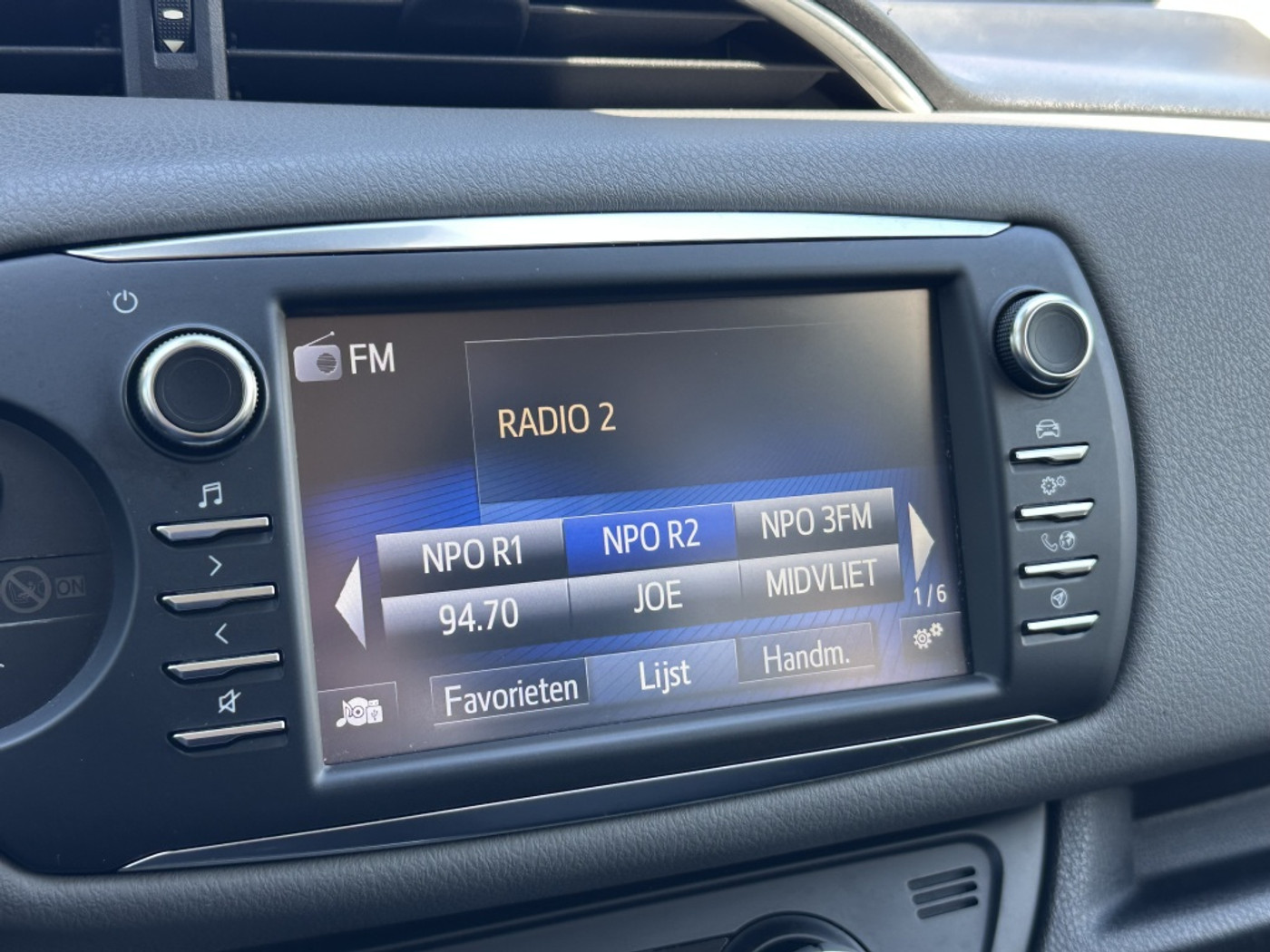 Foto van Toyota Toyota Yaris Hybrid