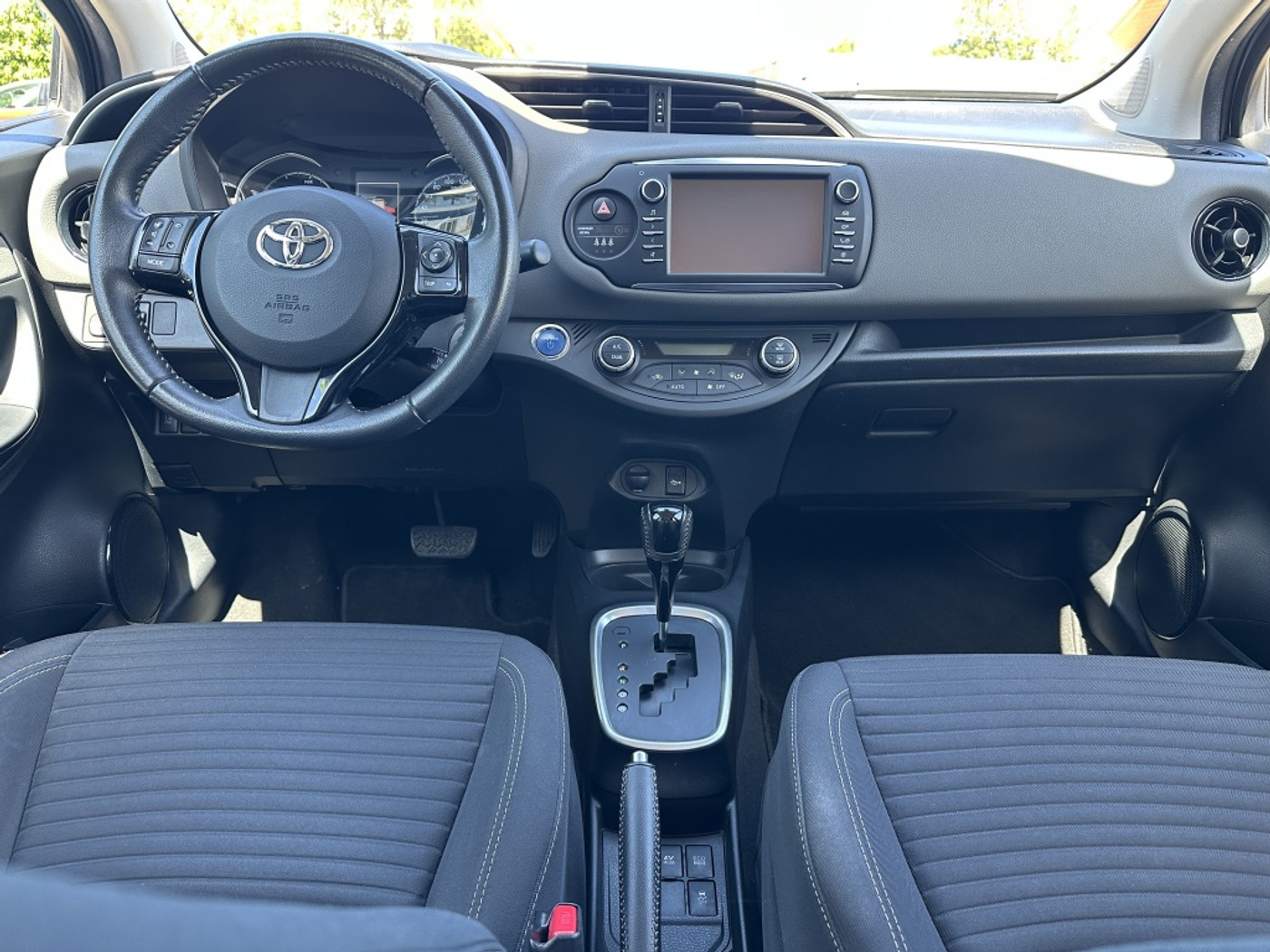 Foto van Toyota Toyota Yaris Hybrid