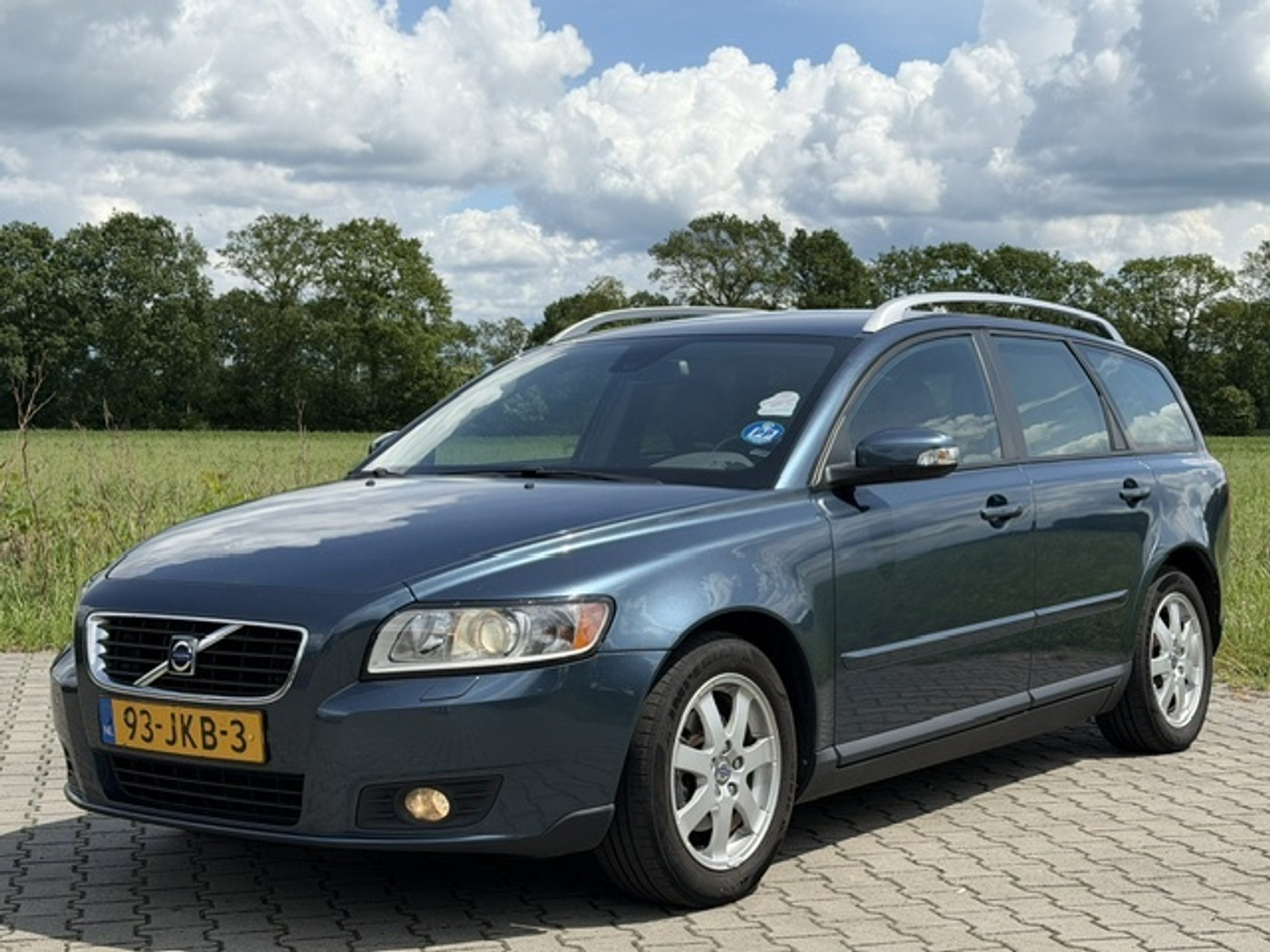 Volvo V50 1.8 ED II NIEUWE REVISIE MOTOR!! NIEUW KOPP REMMEN BANDEN 2009 - voorkant