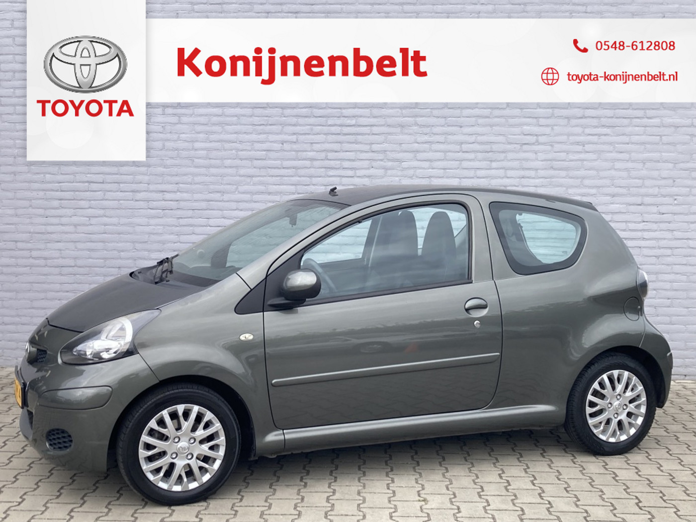 Toyota Aygo 1.0-12V Aspiration Green 2010 - voorkant