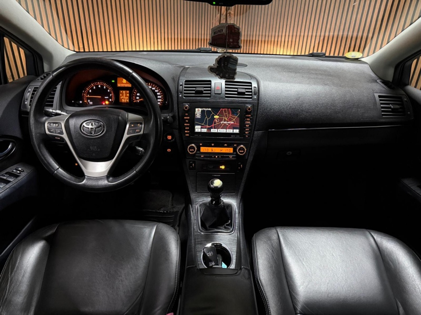 Foto van Toyota Toyota Avensis