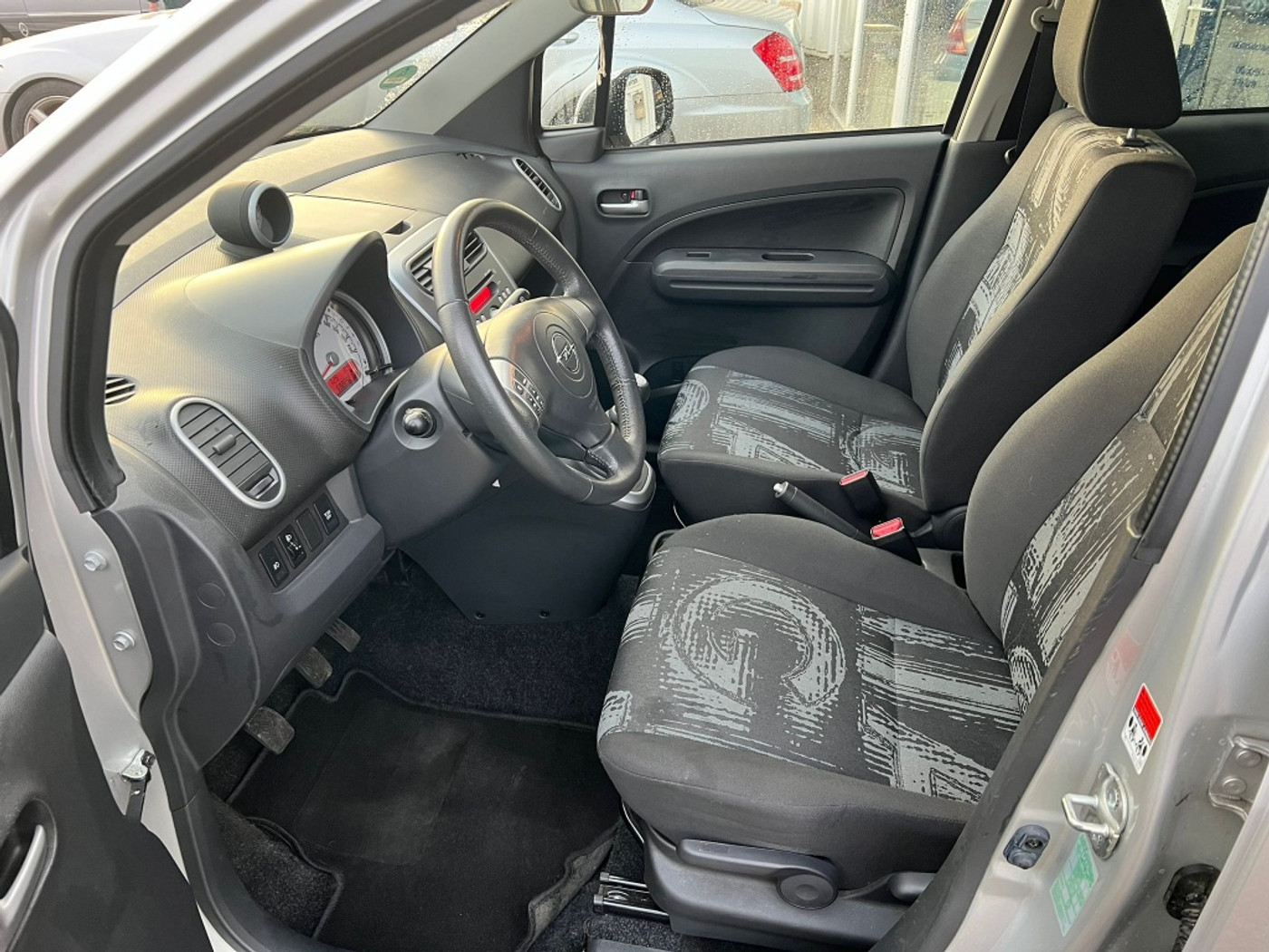 Foto van Opel Agila