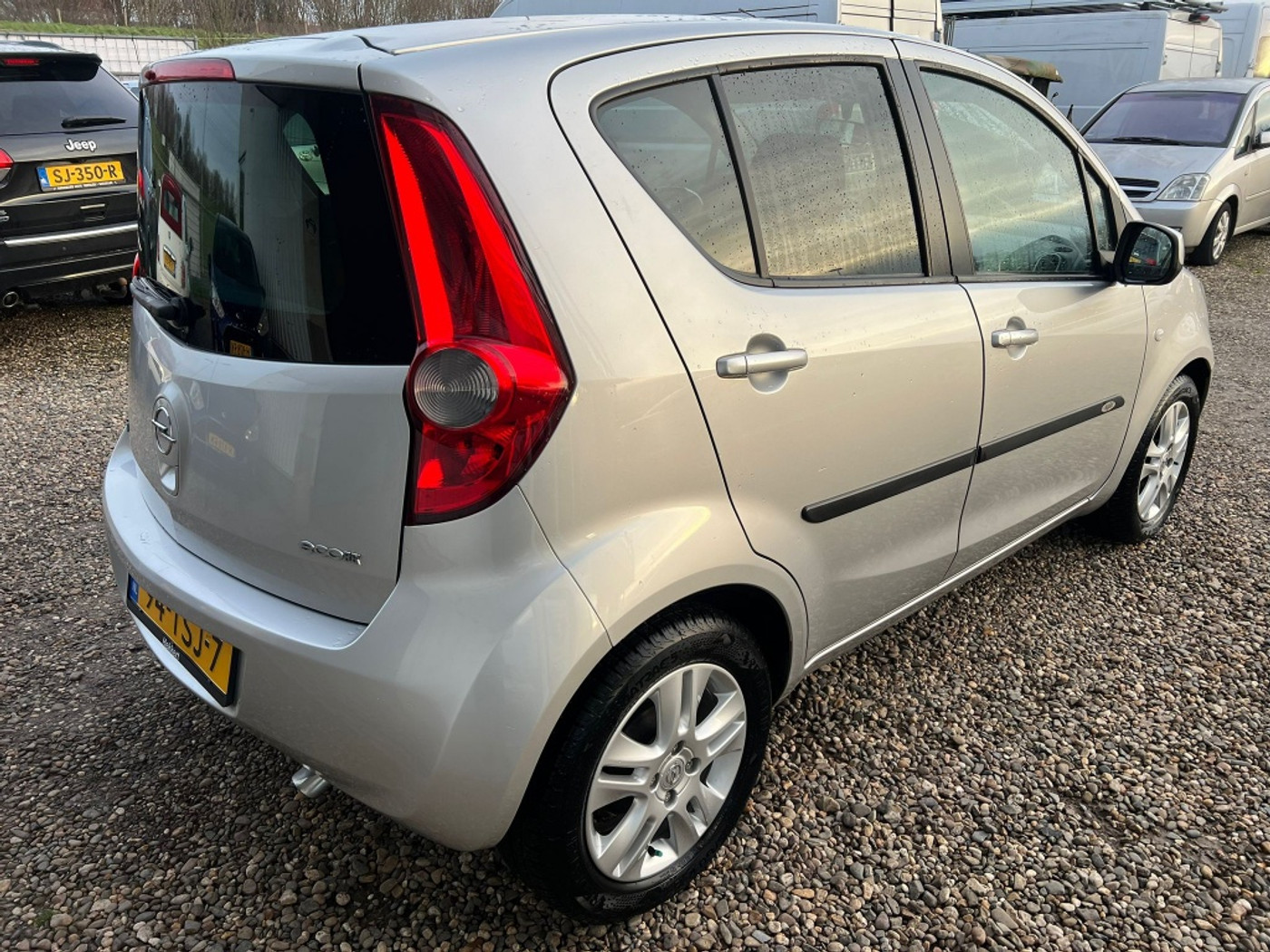 Foto van Opel Agila
