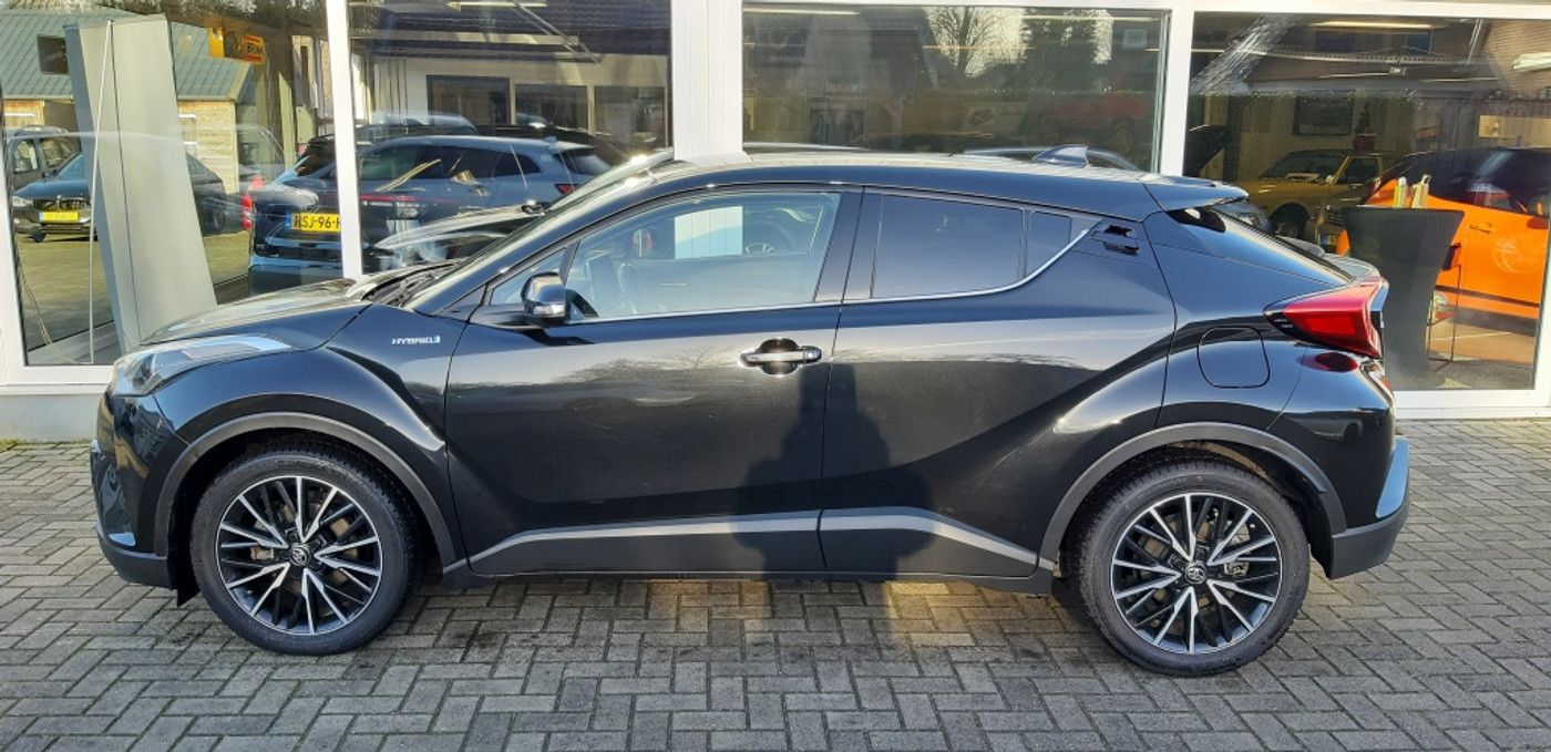 Foto van Toyota C-hr