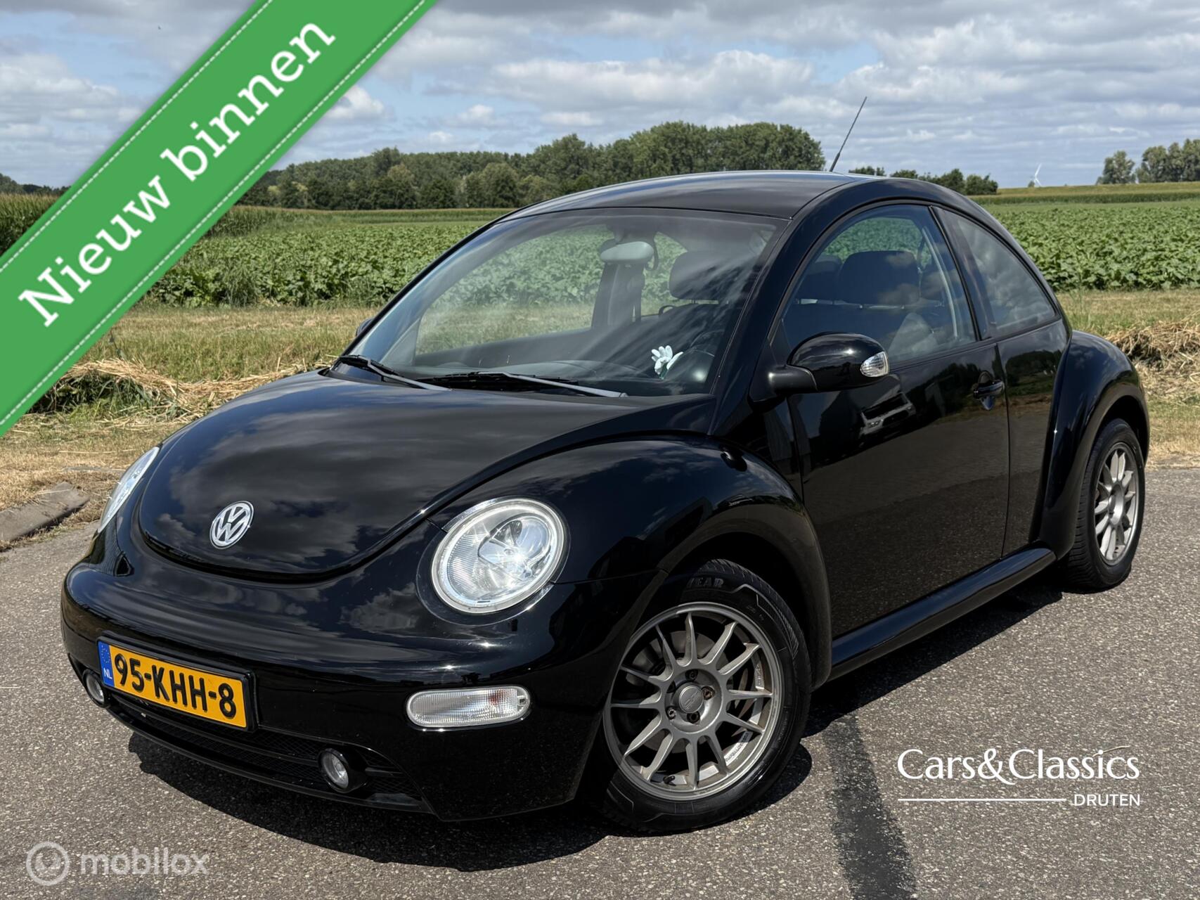 Volkswagen New Beetle 1.6 Trendline AIRCO, STOELVERWARMING 2006 - voorkant