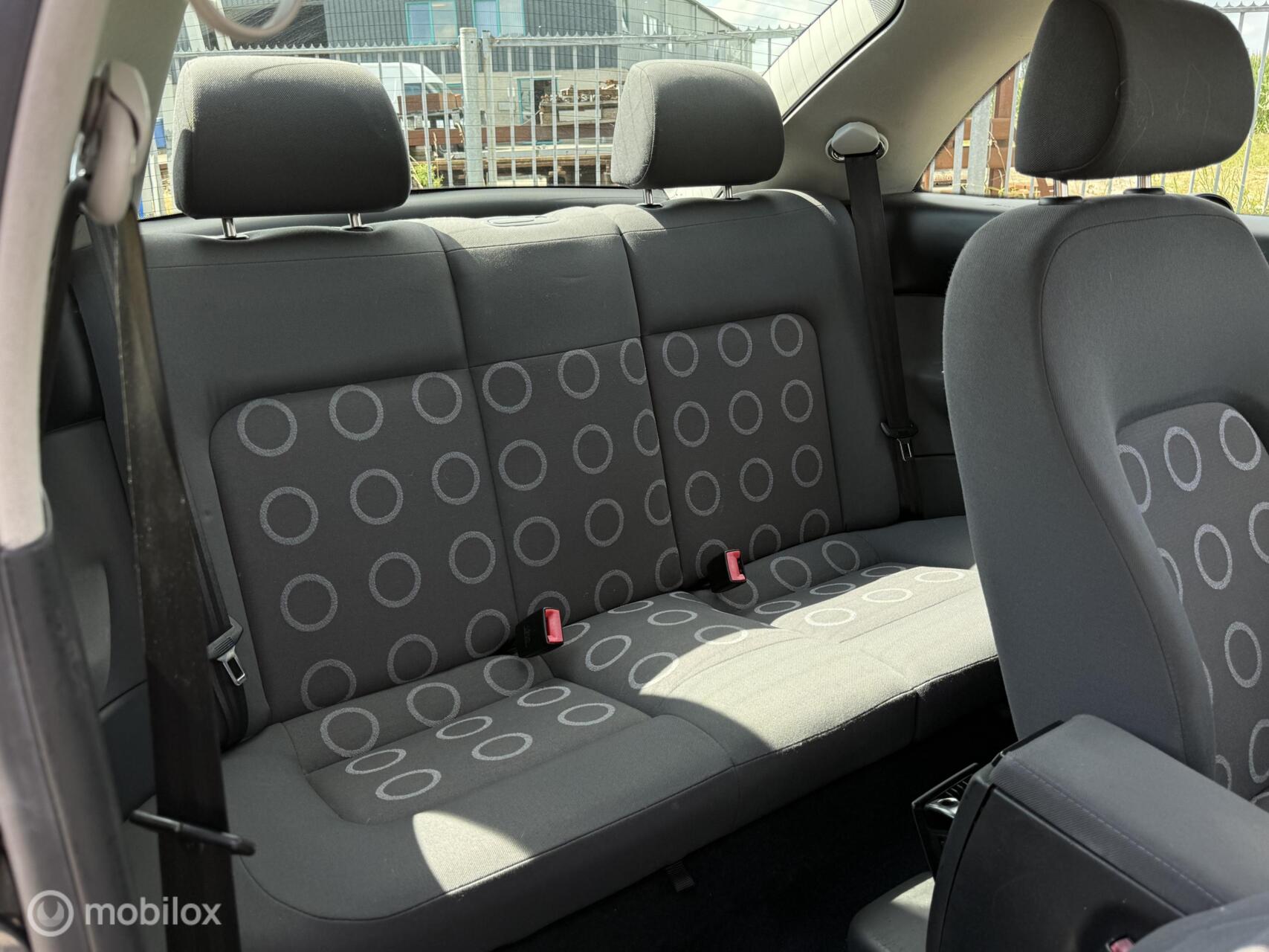 Foto van Volkswagen New Beetle