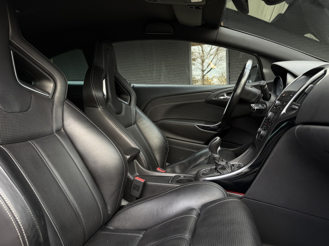 Foto van Opel Astra GTC
