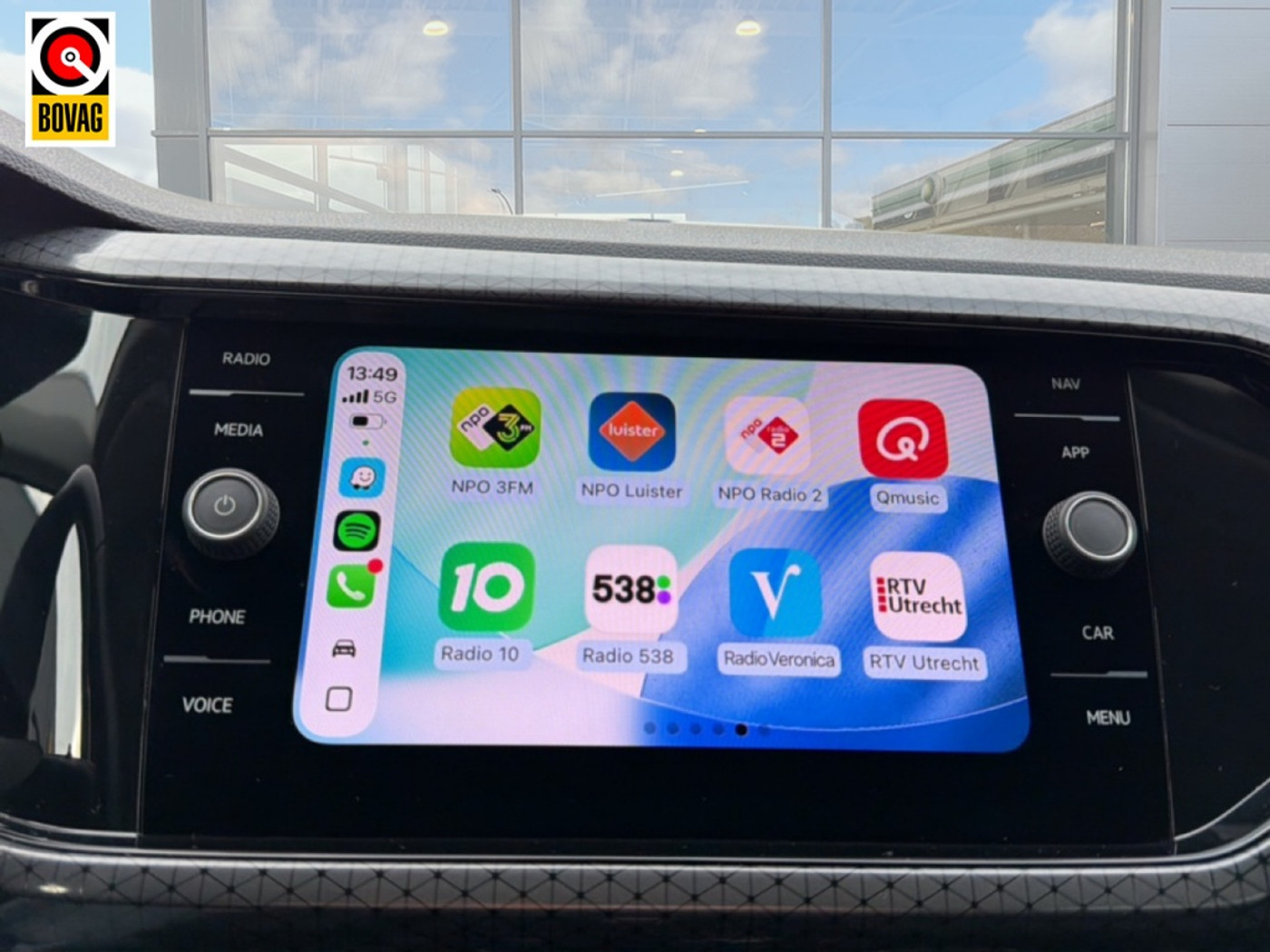 Foto van Volkswagen T-cross