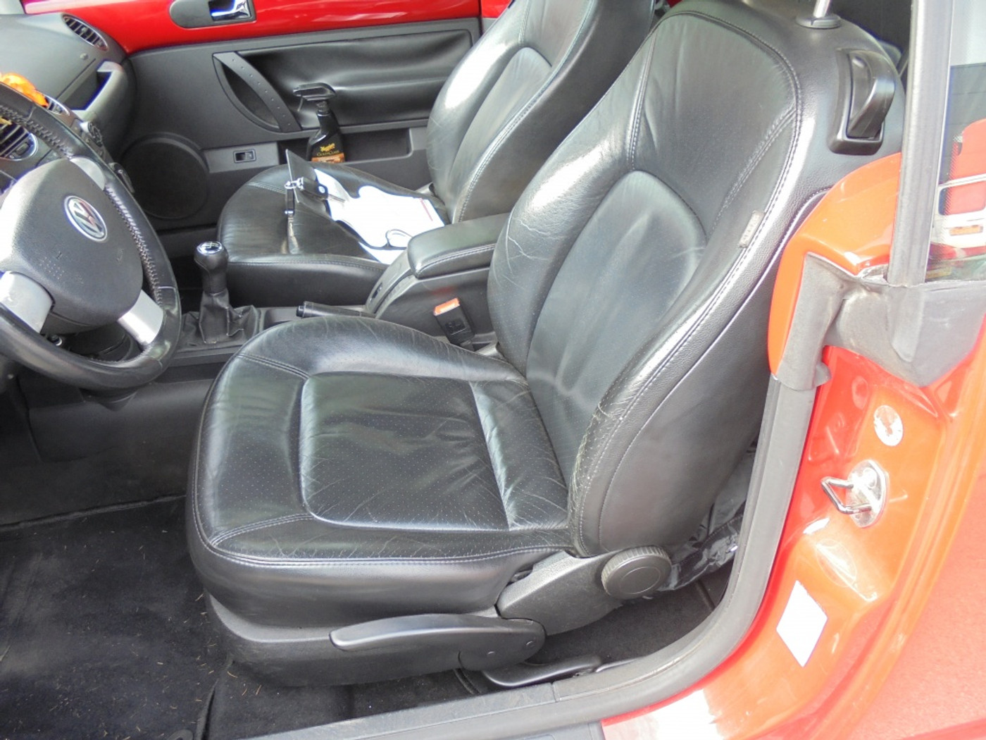 Foto van Volkswagen New Beetle Cabriolet