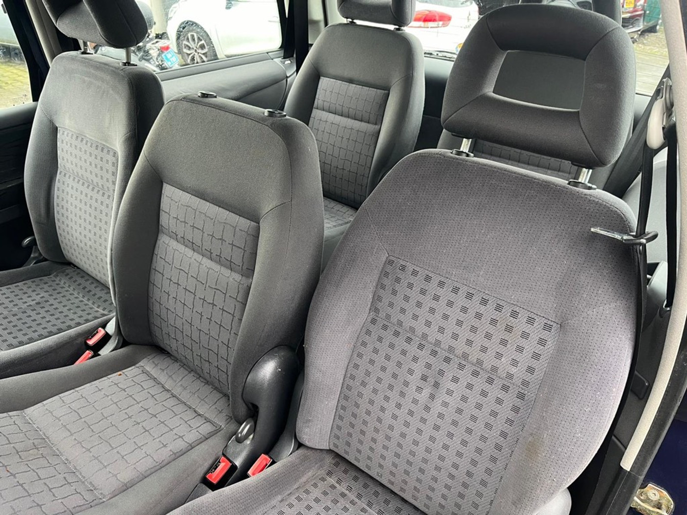 Foto van Seat Alhambra