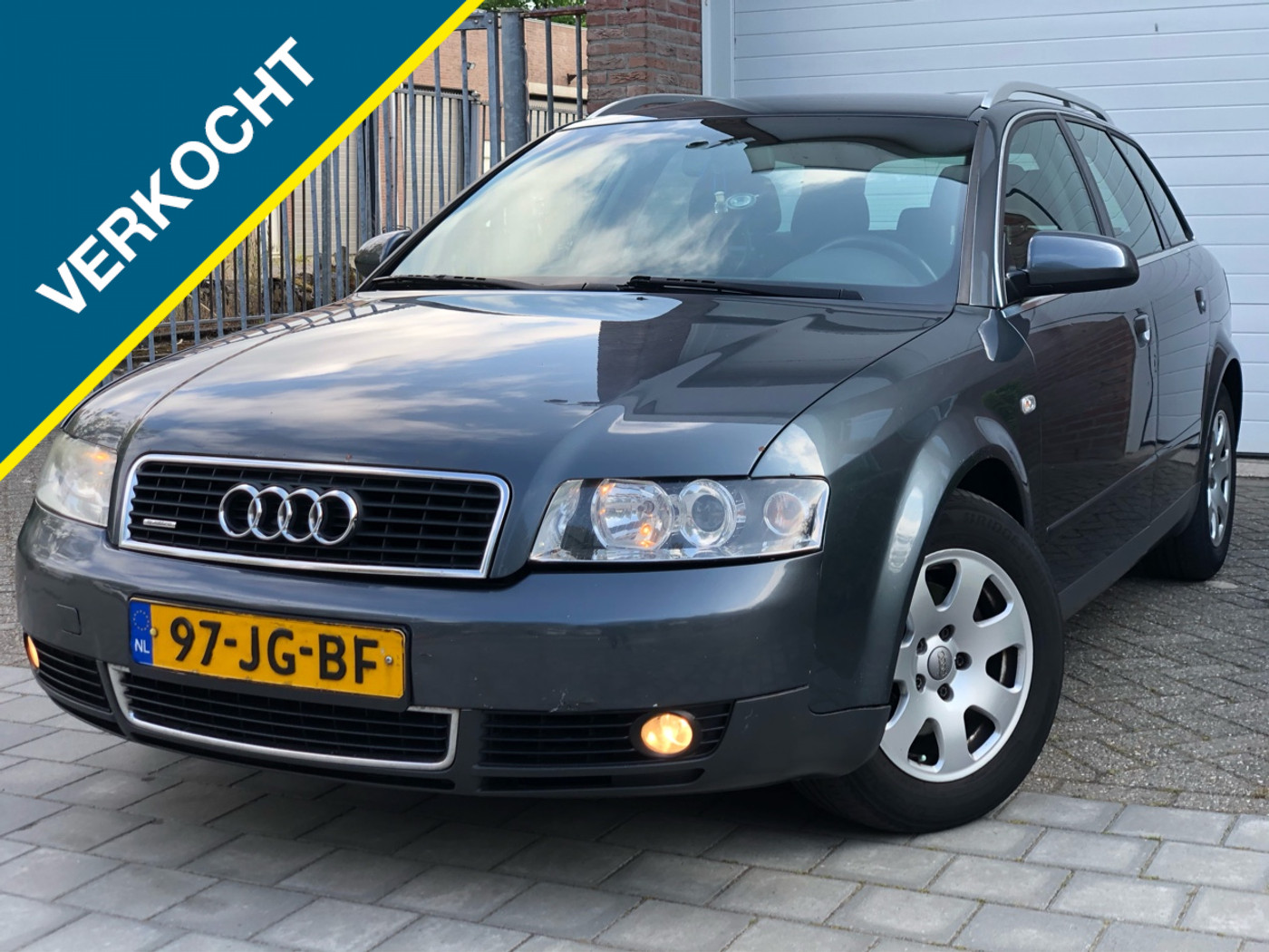 Audi Audi A4 1.9 TDI Exclusive 131pk | VERKOCHT 2002 - voorkant