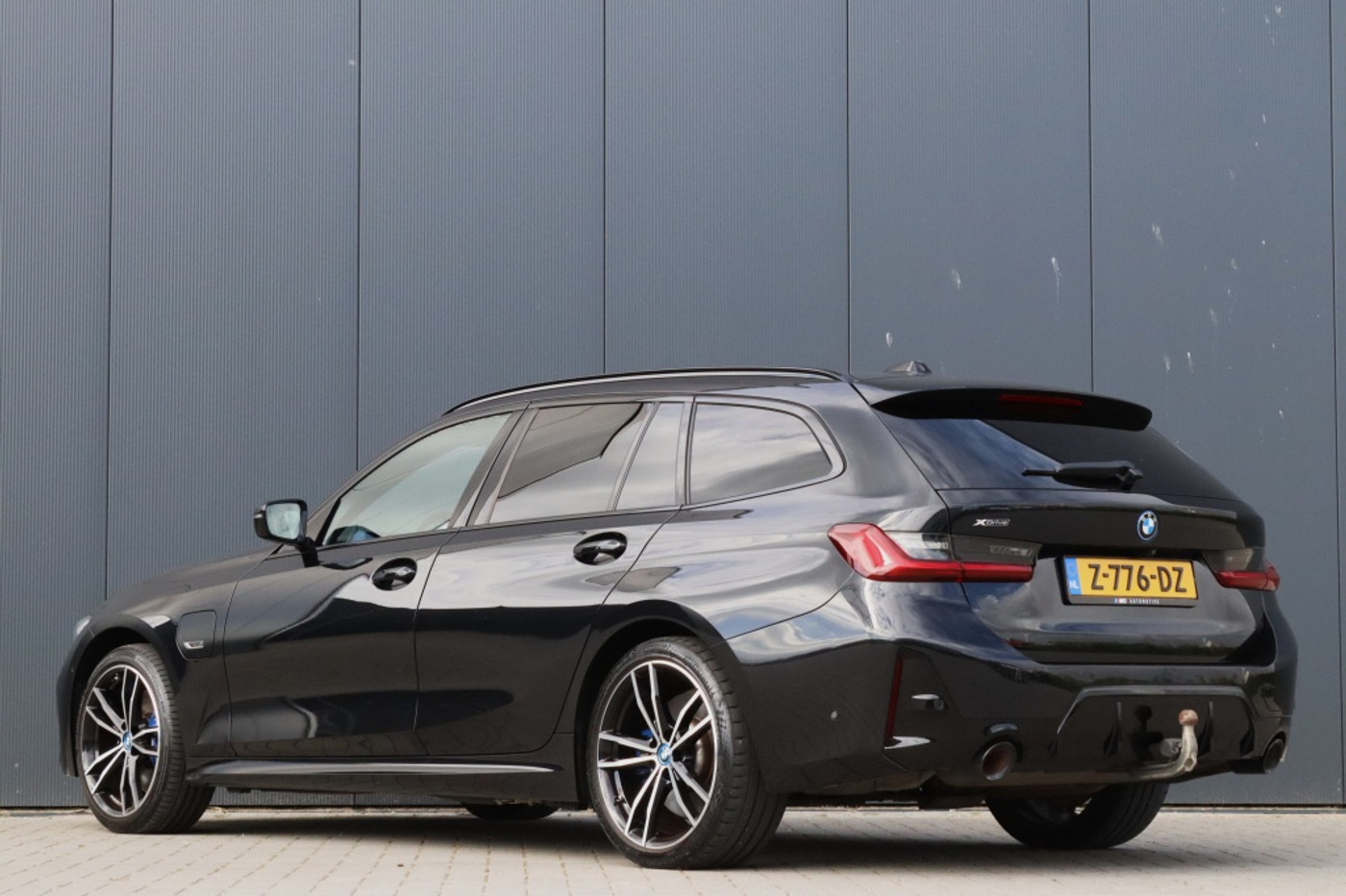 Foto van BMW 330e xDrive