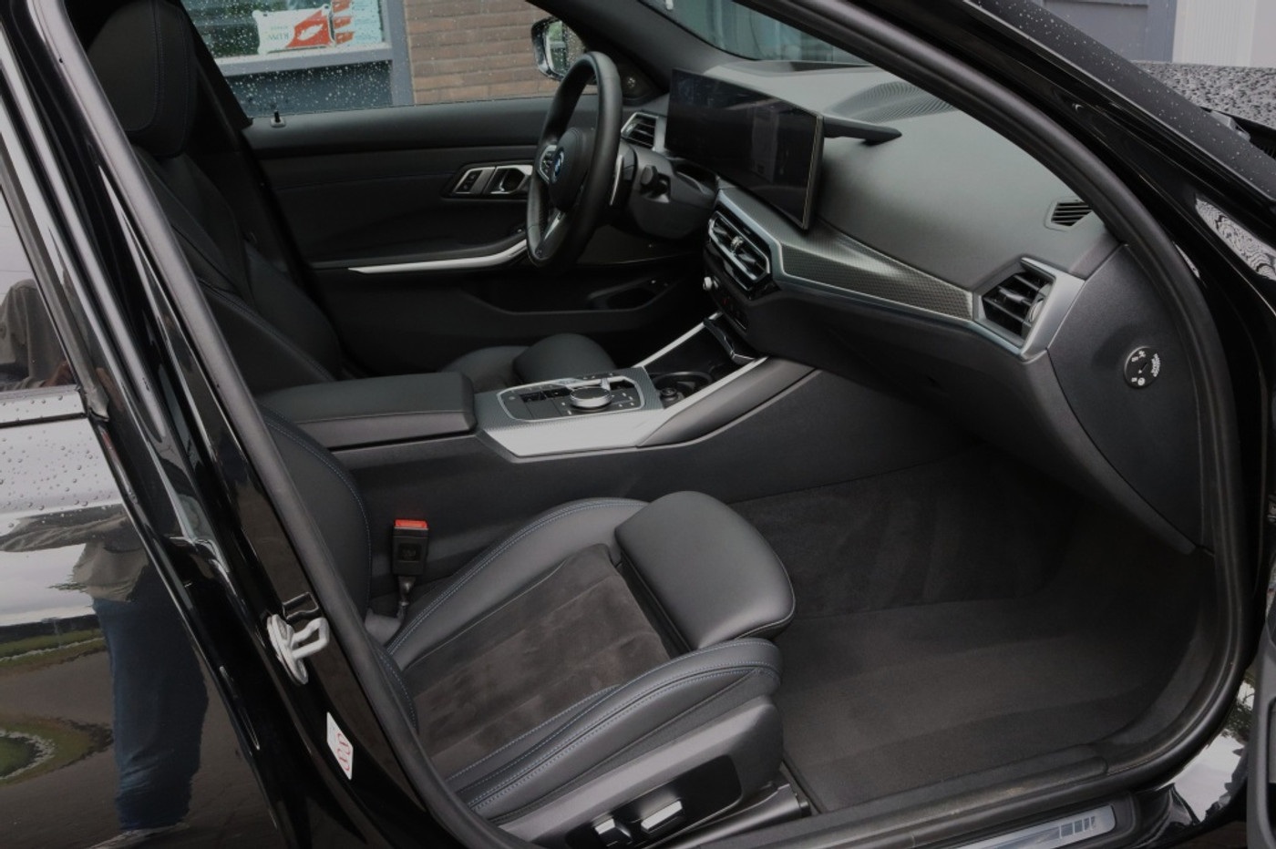 Foto van BMW 330e xDrive